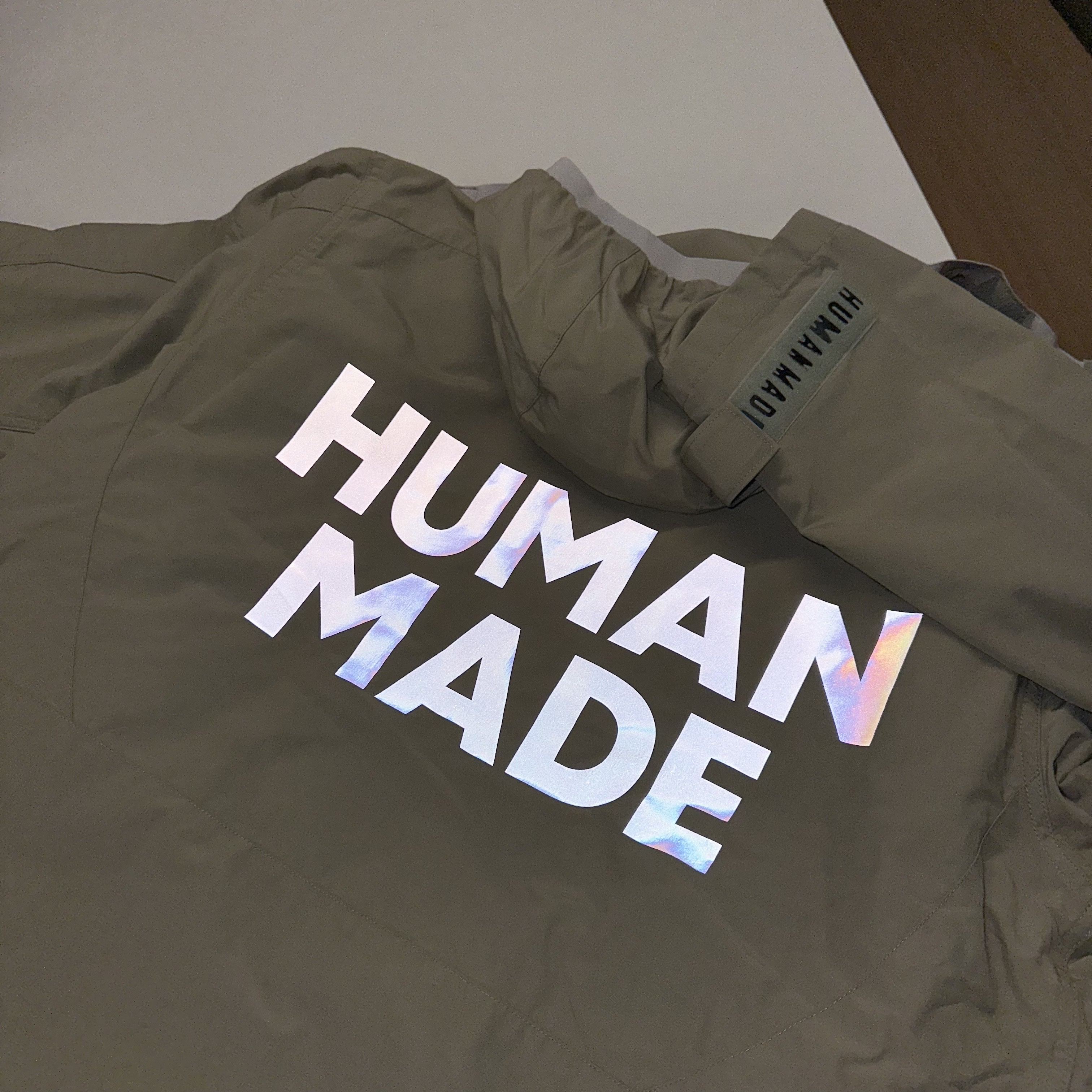 Human Made Mountain Parka Beige 착용 스타일 - 1