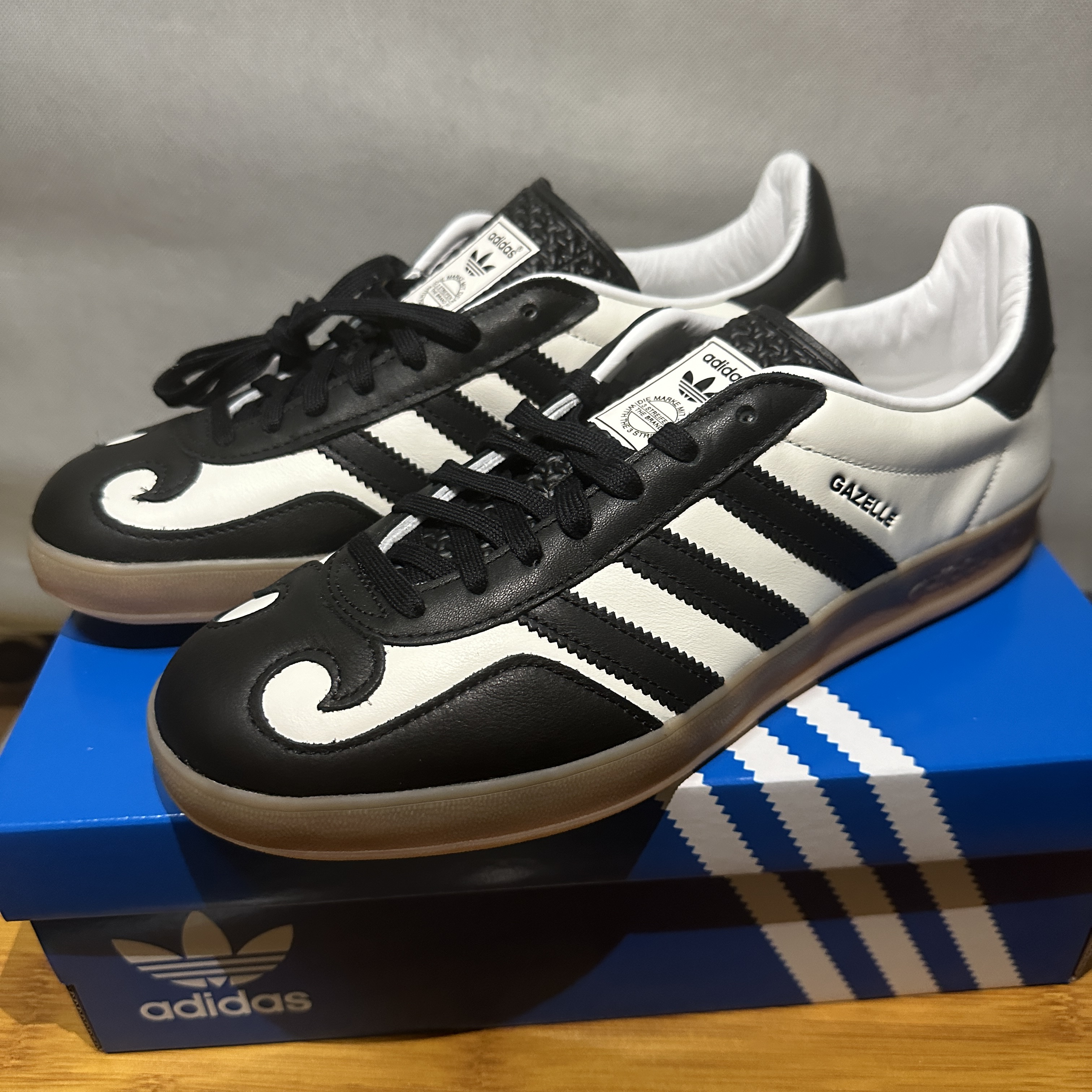 Adidas Gazelle Indoor Gatsin Cloud White Core White 착용 스타일