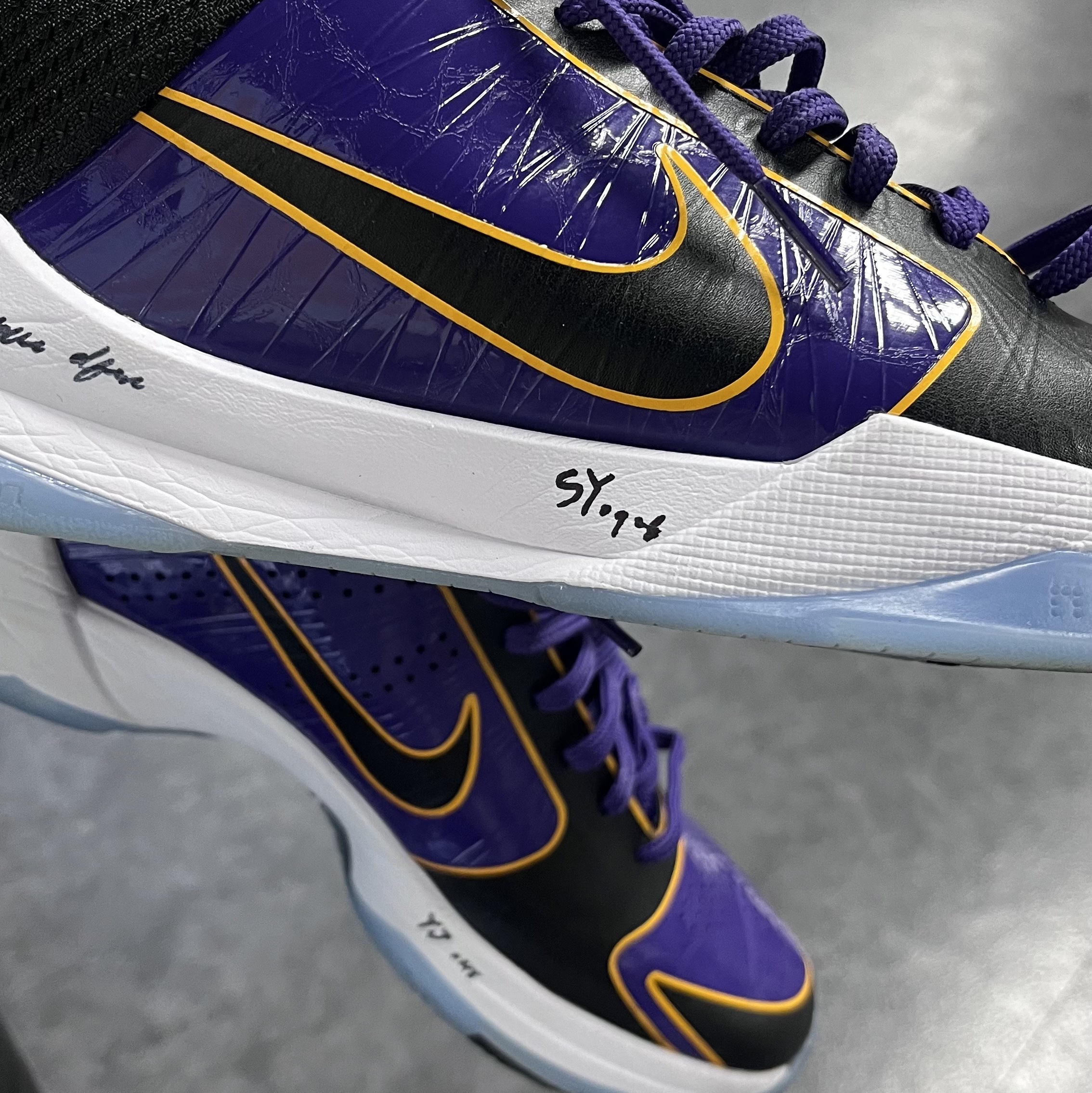 Nike Kobe 5 Protro 5X Champ 착용 스타일