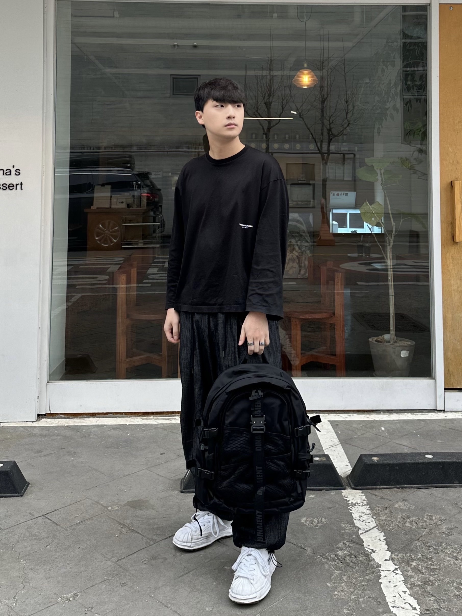 Maison Mihara Yasuhiro Blakey OG Sole Canvas Low-top Sneakers White 착용 스타일 - 1