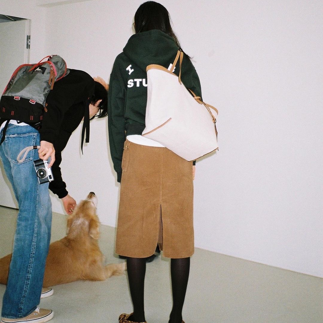 IAB Studio Hoodie Black, IAB Studio Hoodie Deep Green 착용 스타일 - 5