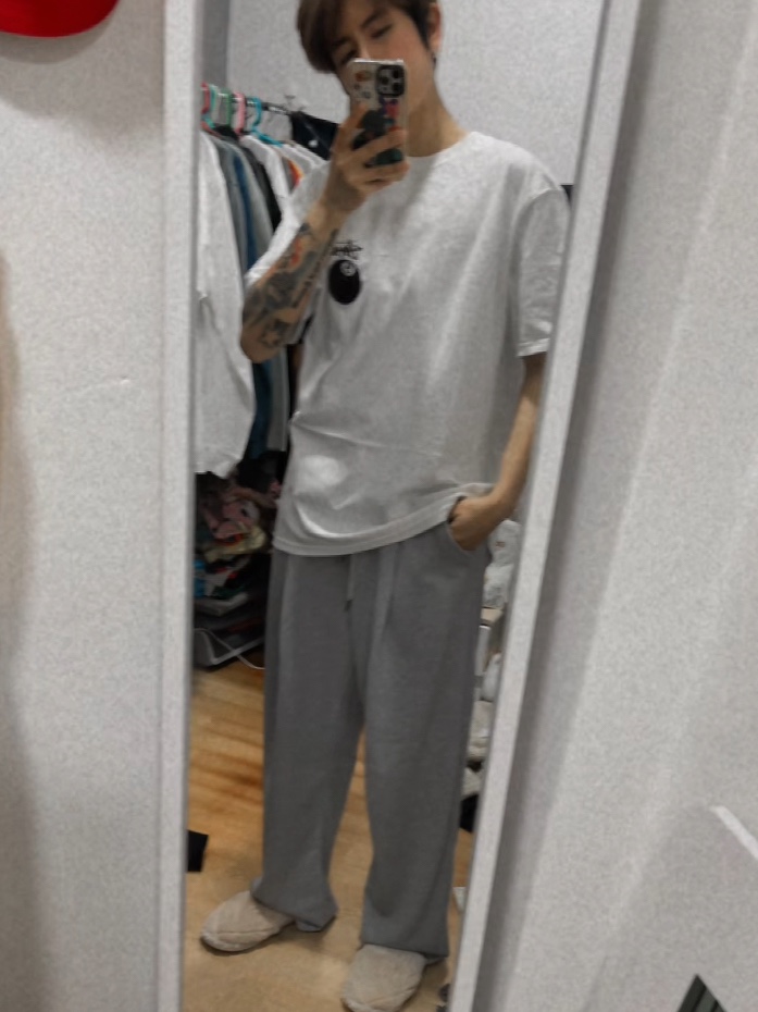 Stussy X-Ray T-Shirt White 착용 스타일 - 3