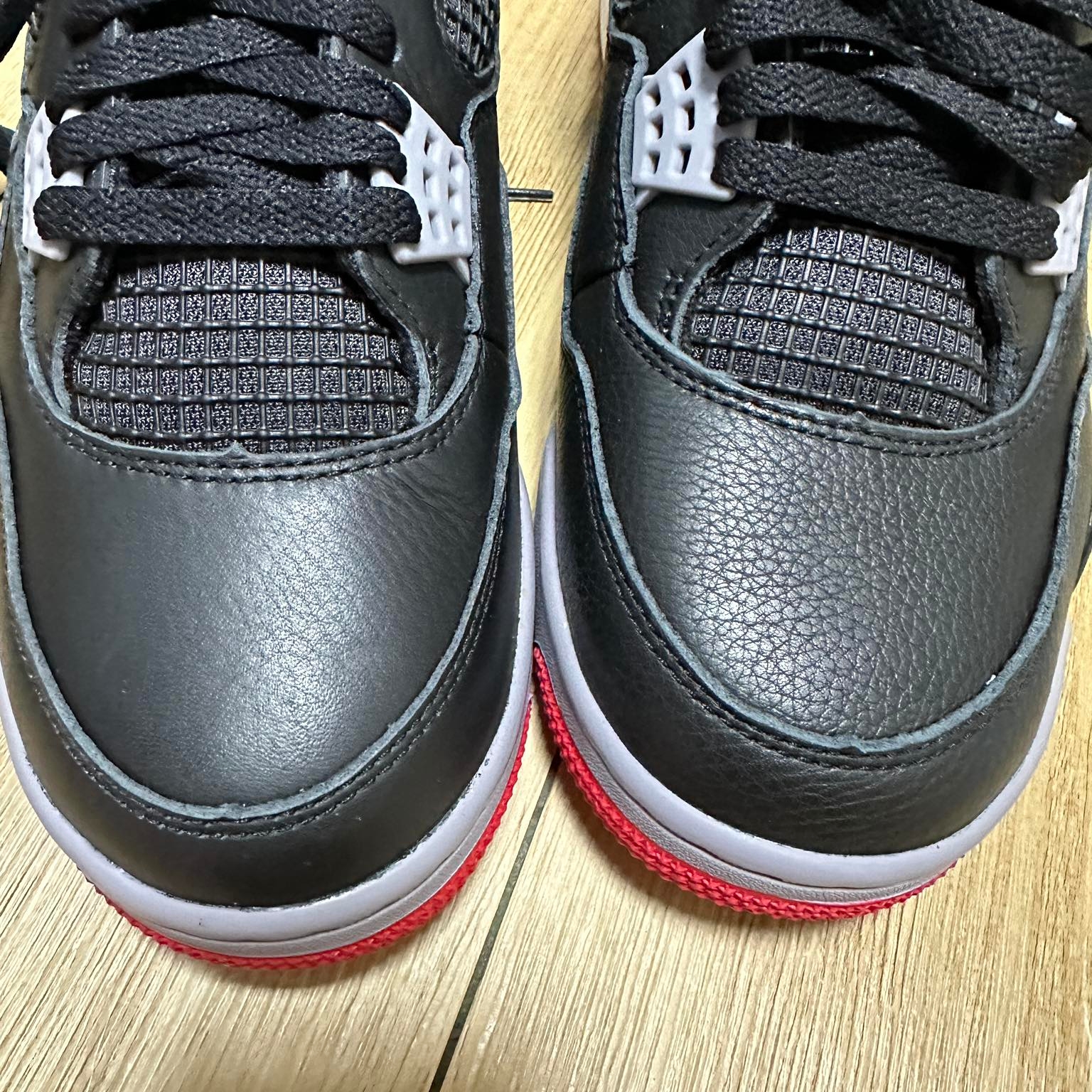 Jordan 4 Retro Bred Reimagined 착용 스타일 - 3