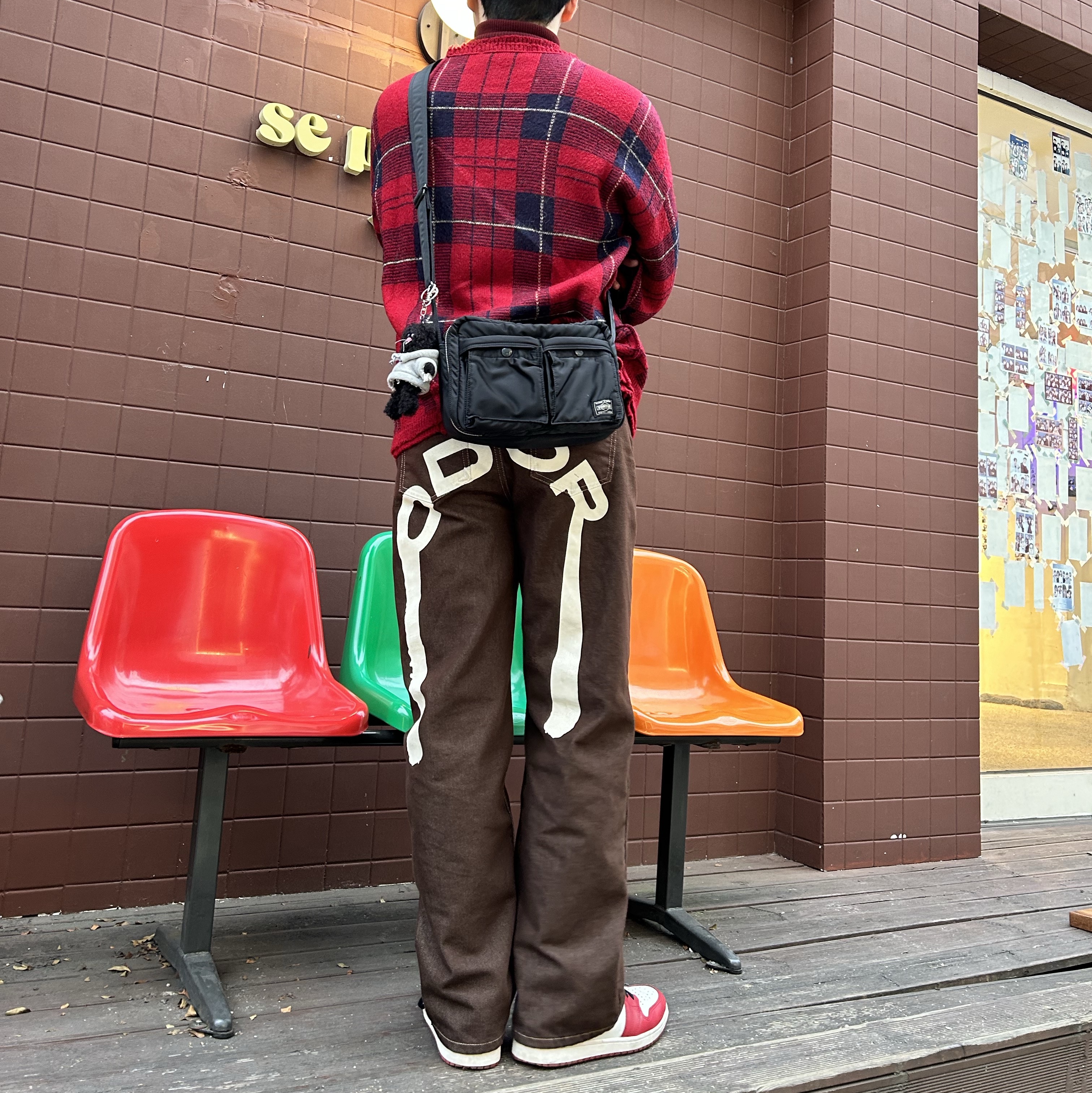 Jordan 1 Retro High OG Chicago 2022, Porter Tanker Shoulder Bag S Black 착용 스타일