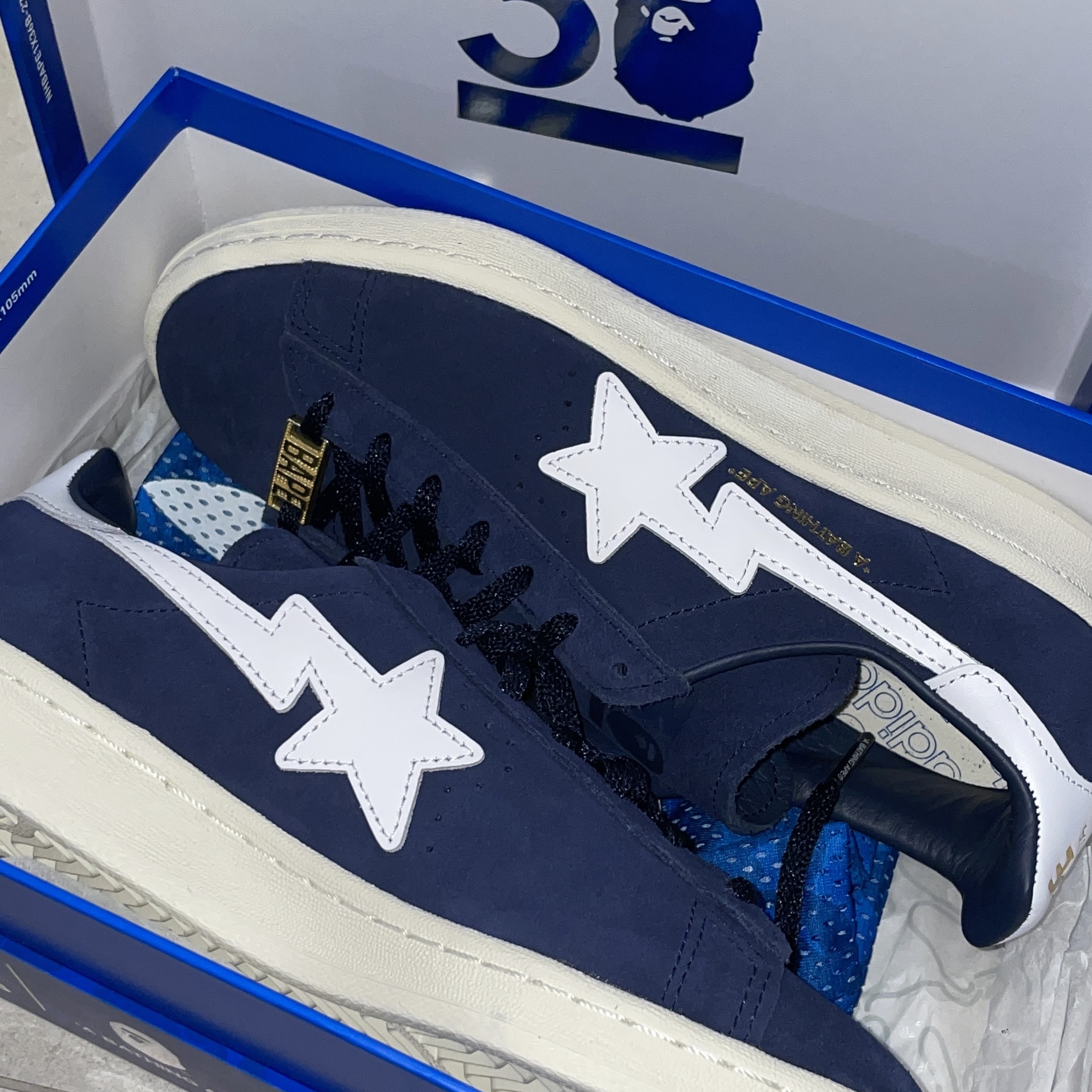 Adidas x BAPE Campus 80s Collegiate Navy 착용 스타일