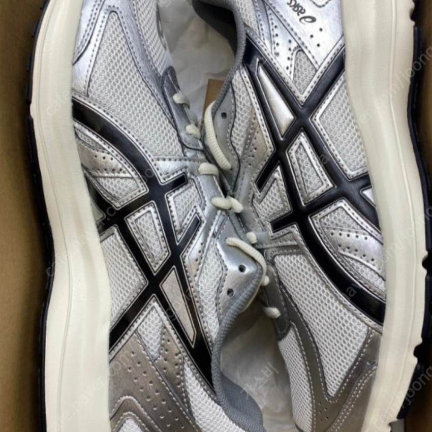 Asics Jog 100 S White Black - 2E Wide 착용 스타일