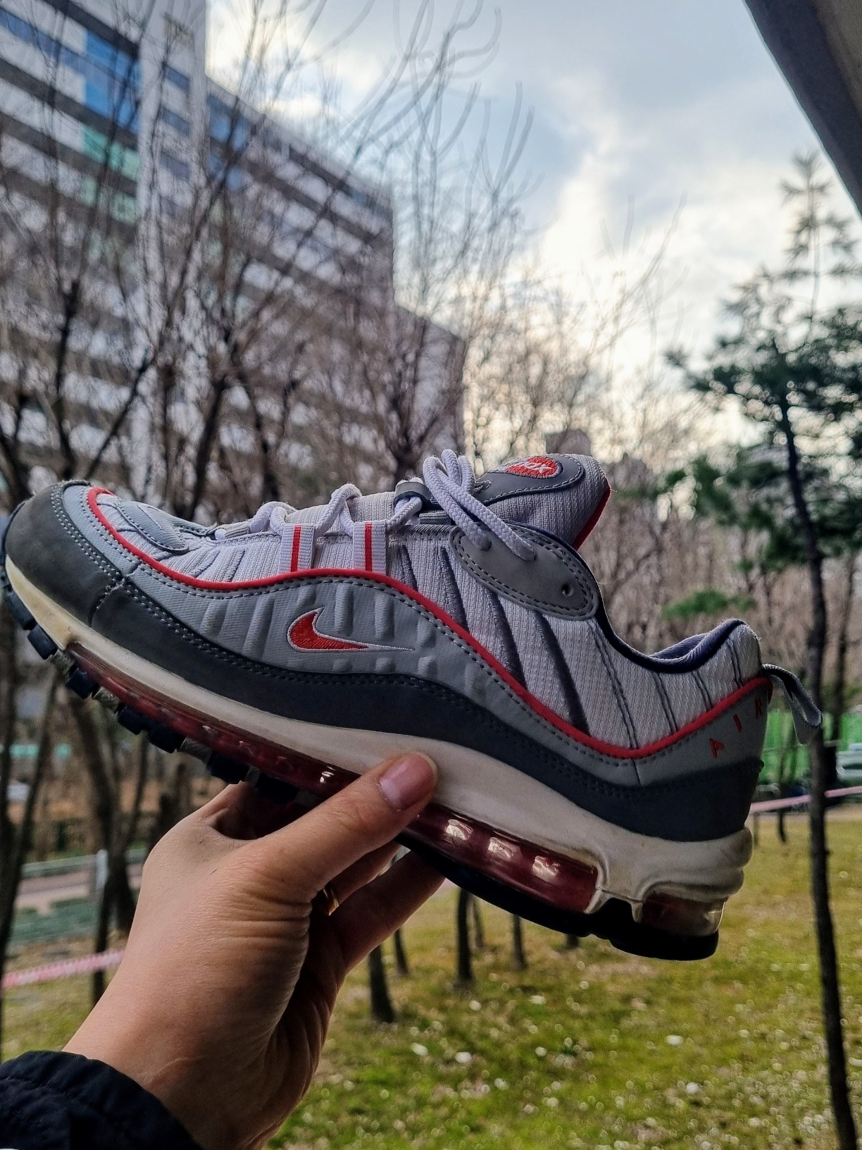 Nike Air Max 98 Particle Grey 착용 스타일