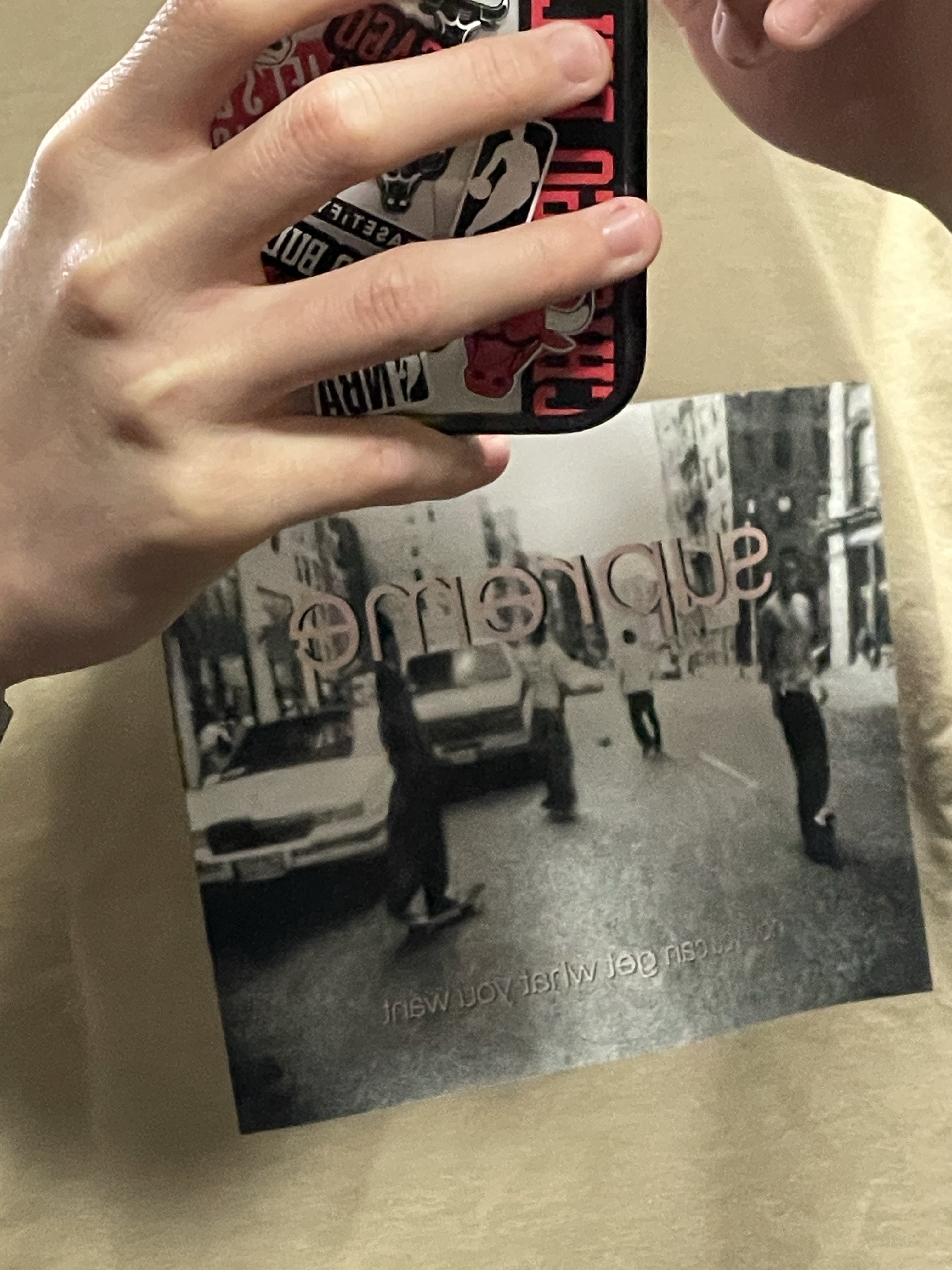 Supreme 99 LS Football Top Maroon - 24SS, Supreme Shoulder Bag Black - 23FW 착용 스타일 - 2