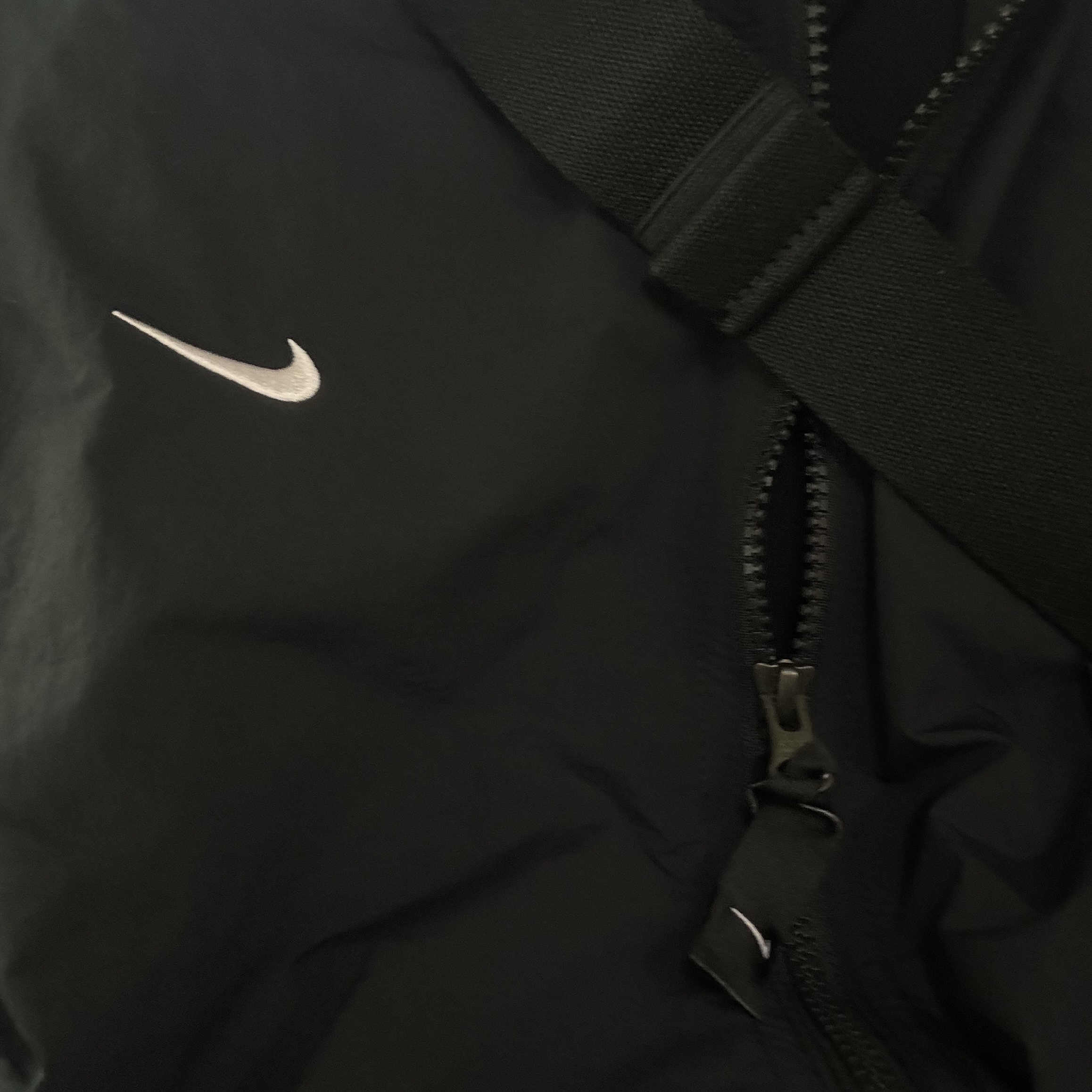 Nike NRG Solo Swoosh Woven Track Jacket Black - US/EU 착용 스타일