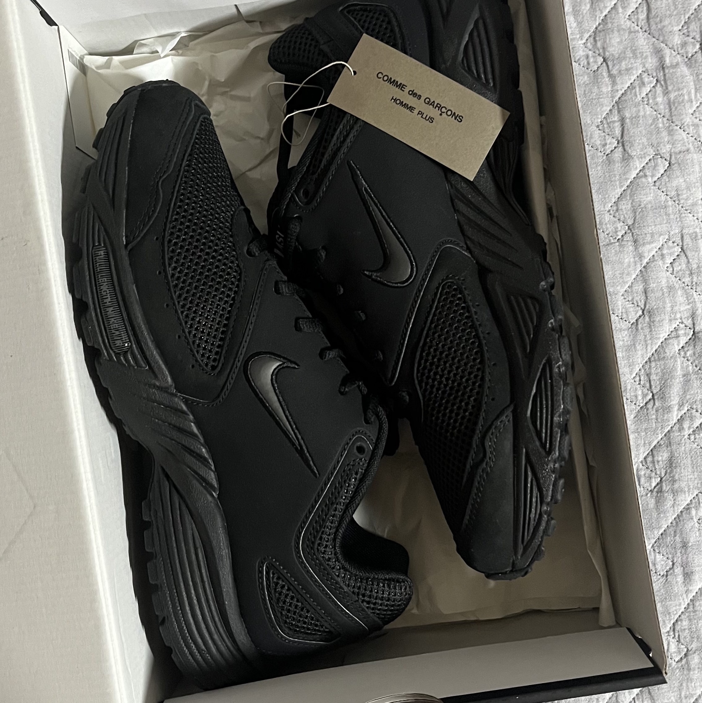 Nike x Comme des Garcons Homme Plus Air Pegasus 2005 Black 착용 스타일 - 1