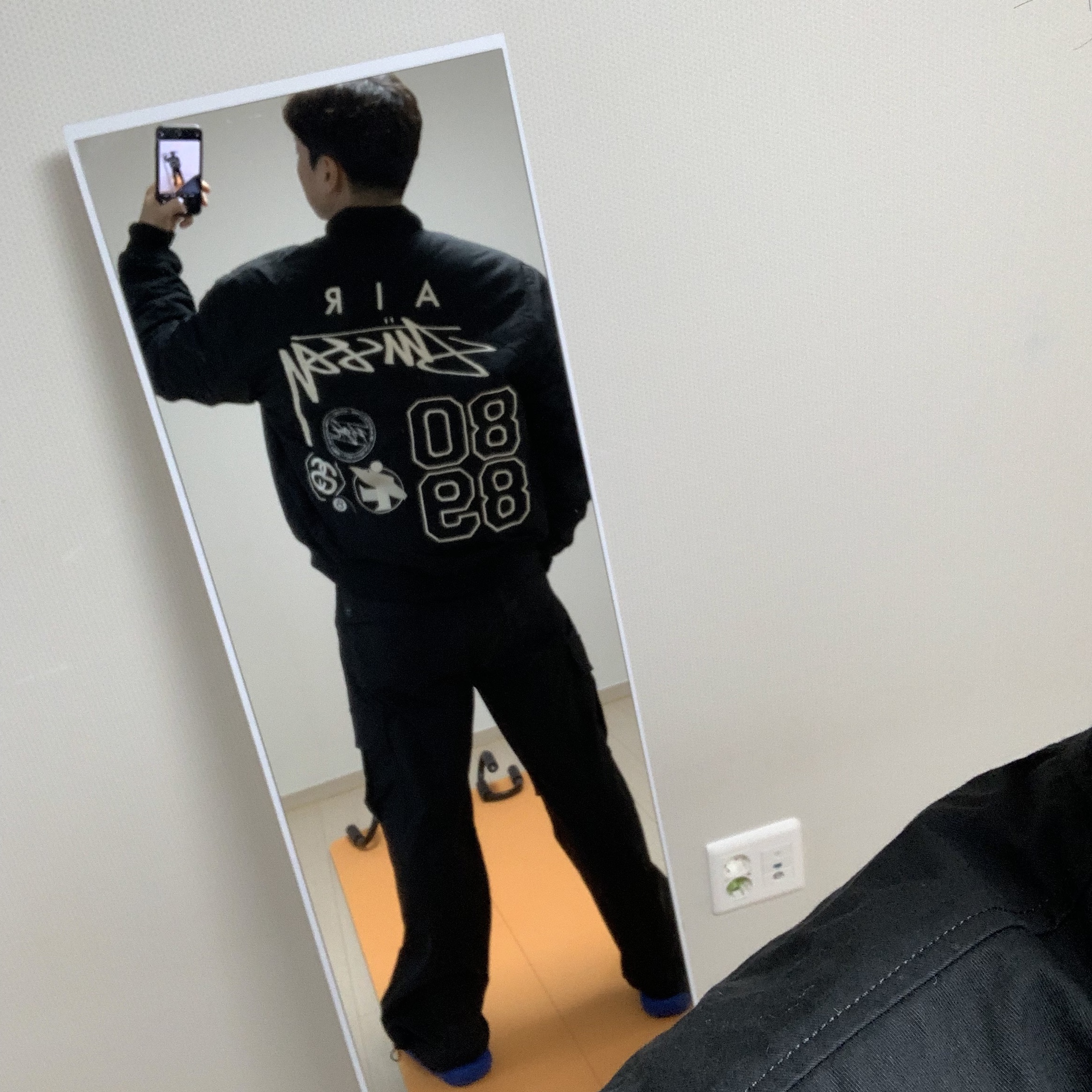 Nike x Stussy Reversible Jacket Black (FJ9153-010) 착용 스타일