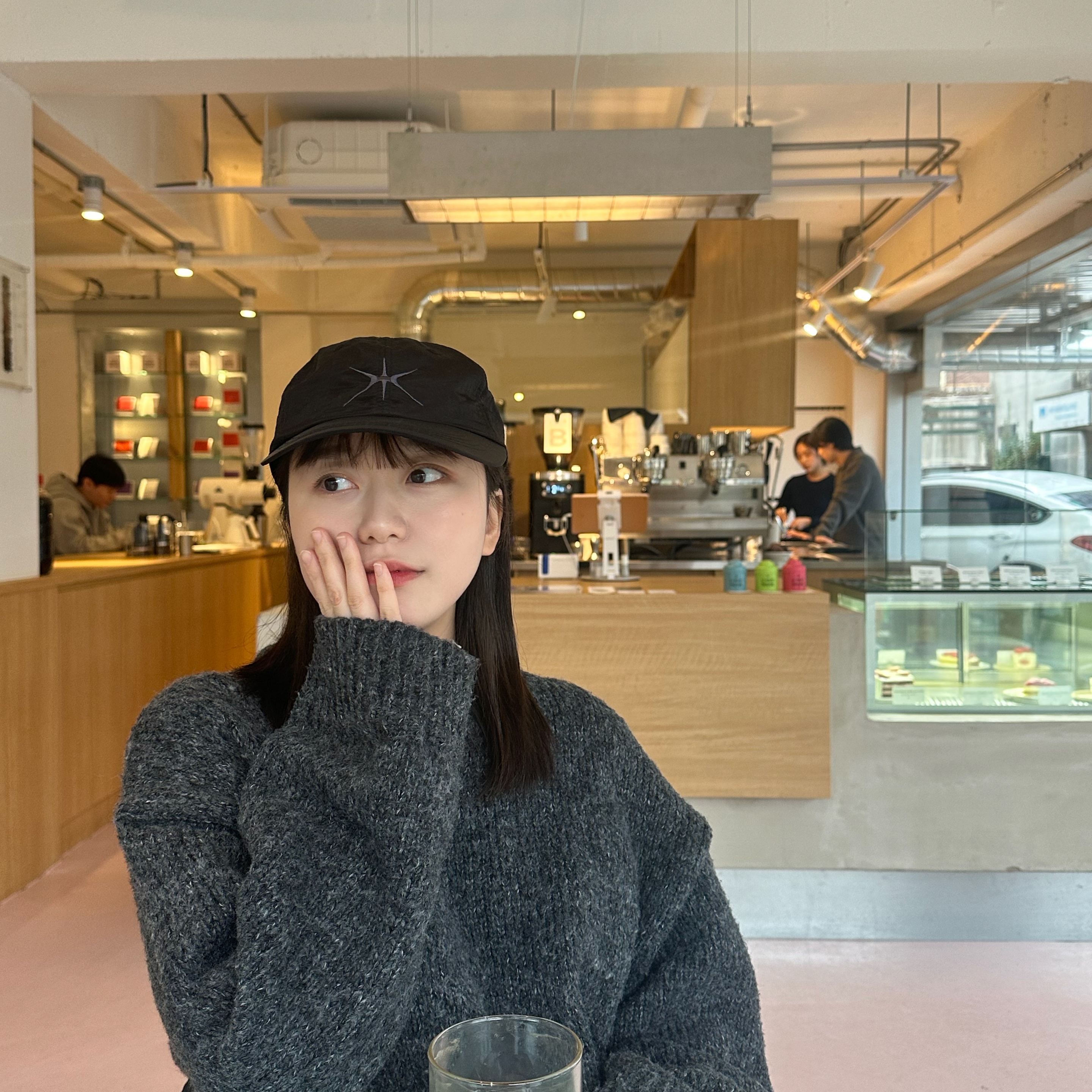 Yunse Hatch Nylon Cap Black 착용 스타일 - 2