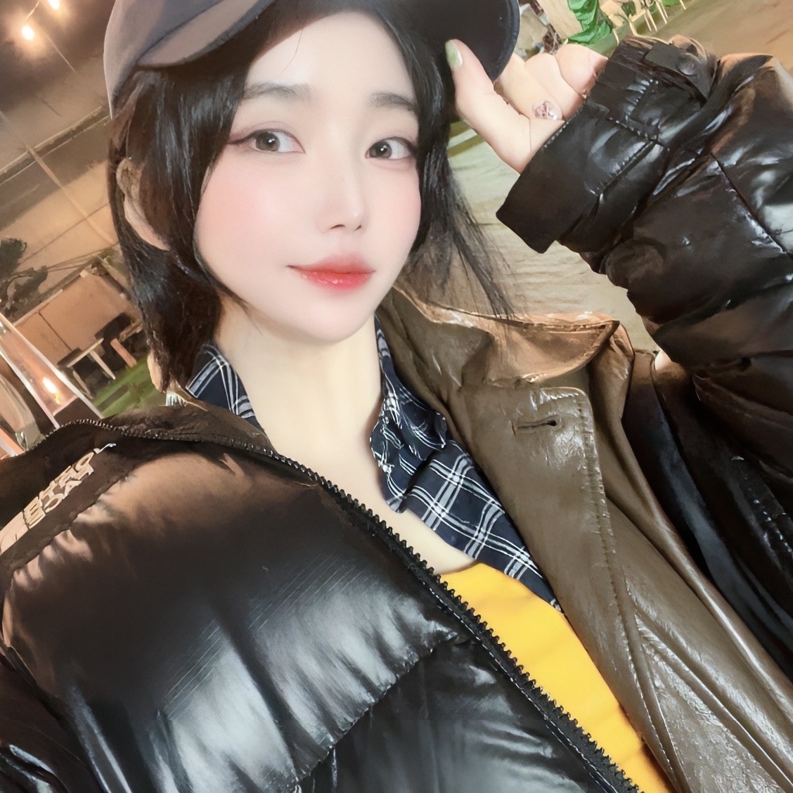 Emis New Logo Emis Cap Navy, (W) Nike Daybreak Coconut Milk Green 착용 스타일 - 1
