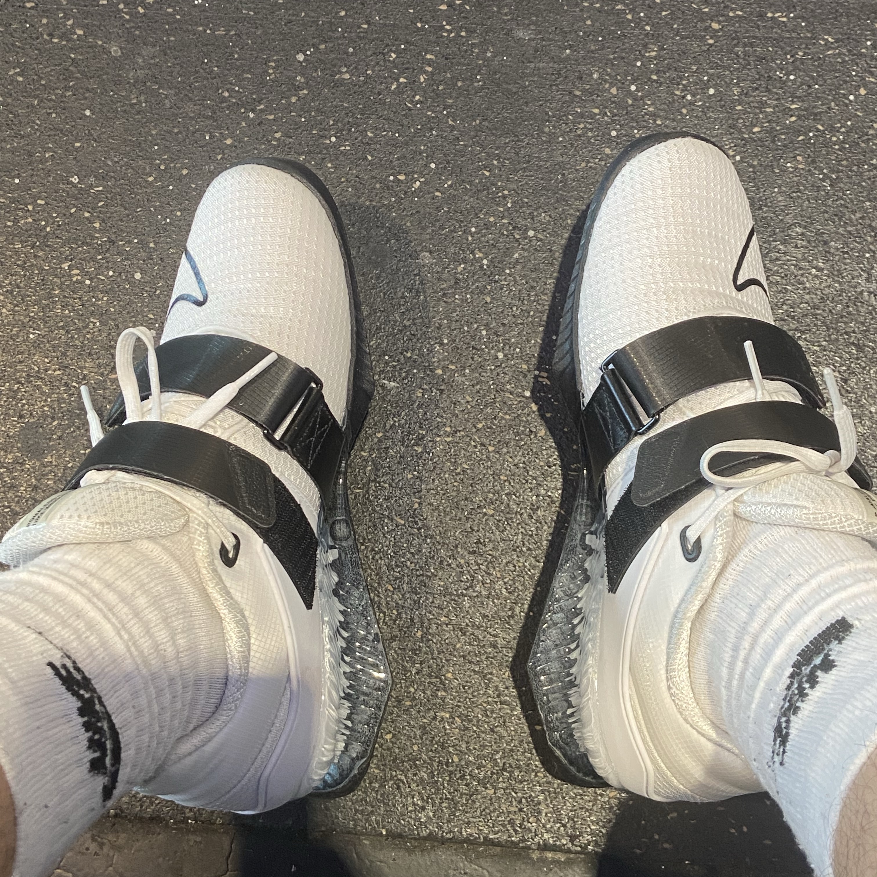 Nike Romaleos 4 White 착용 스타일