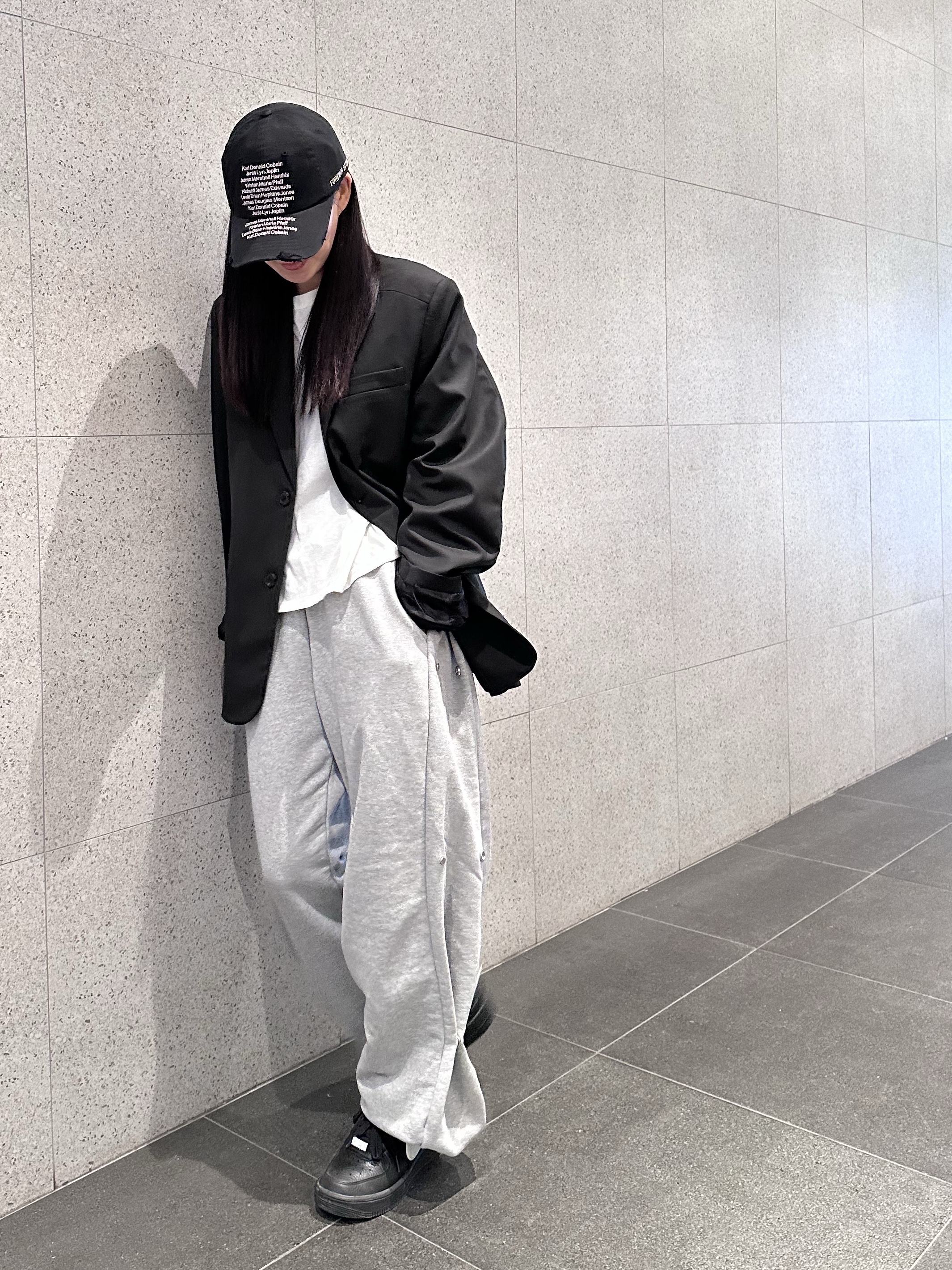 Zara x Ader Error Oversize Blazer Black, Nike x Ambush Air Force 1 Low SP Black 착용 스타일 - 2