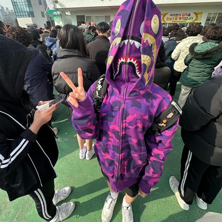 BAPE Color Camo Double Shark Full Zip Hoodie Royal Purple, Apple iPhone 15 128GB Pink (Korean Ver.) 착용 스타일 - 2