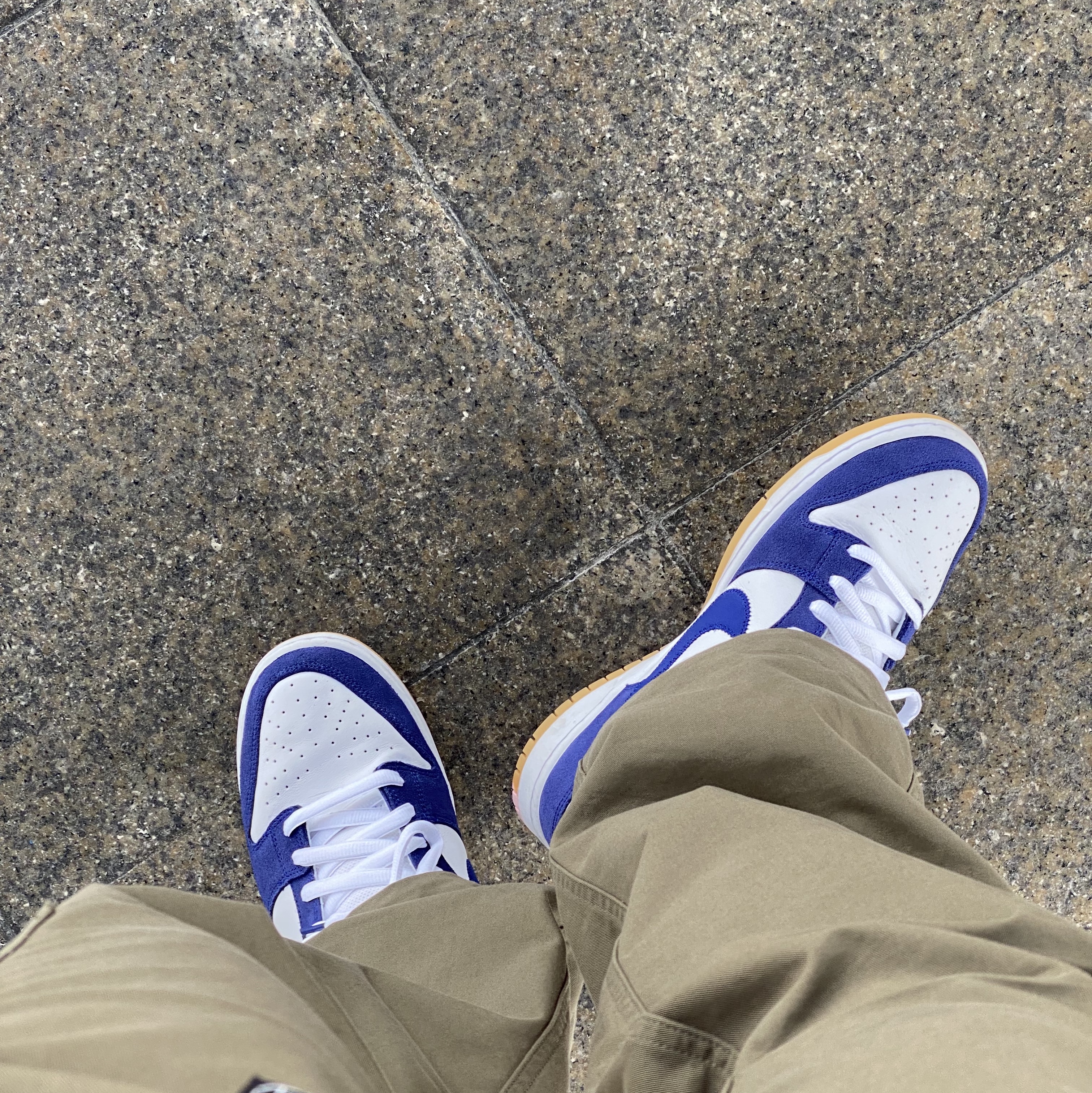 Nike SB Dunk Low Pro Premium Deep Royal Blue 착용 스타일