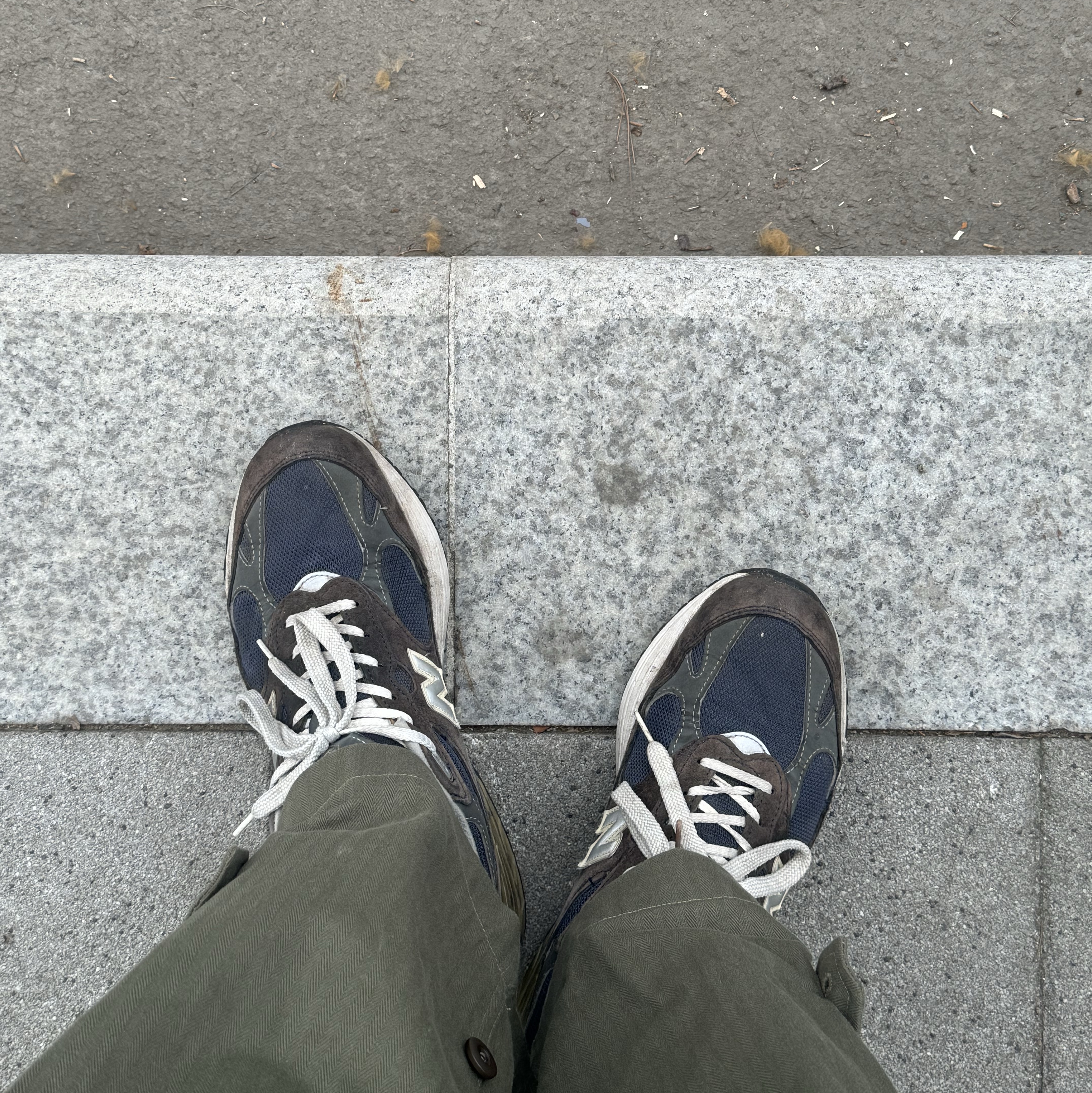 New Balance 993 Made in USA Navy - D Standard 착용 스타일