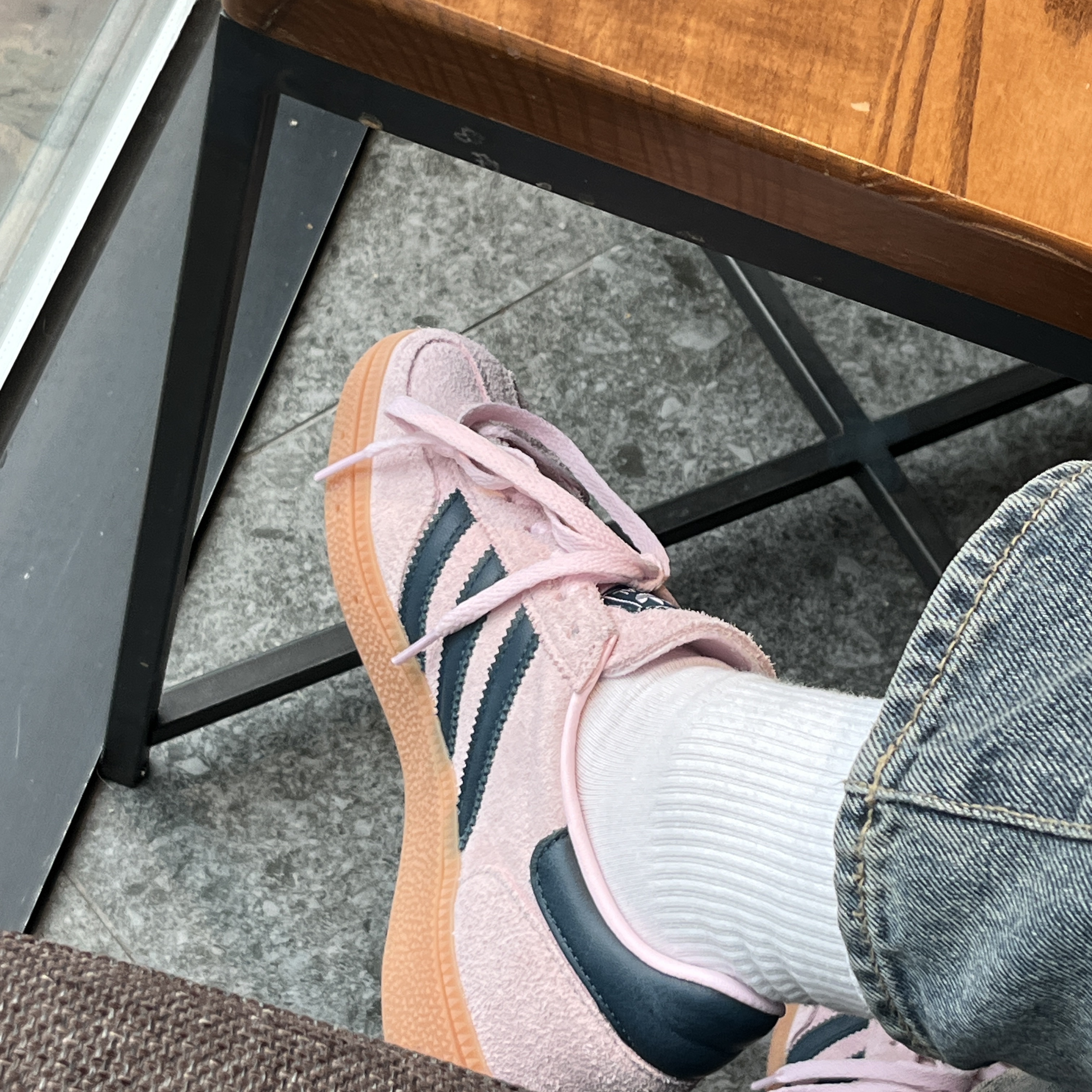 (W) Adidas Spezial Handball Clear Pink 착용 스타일 - 3
