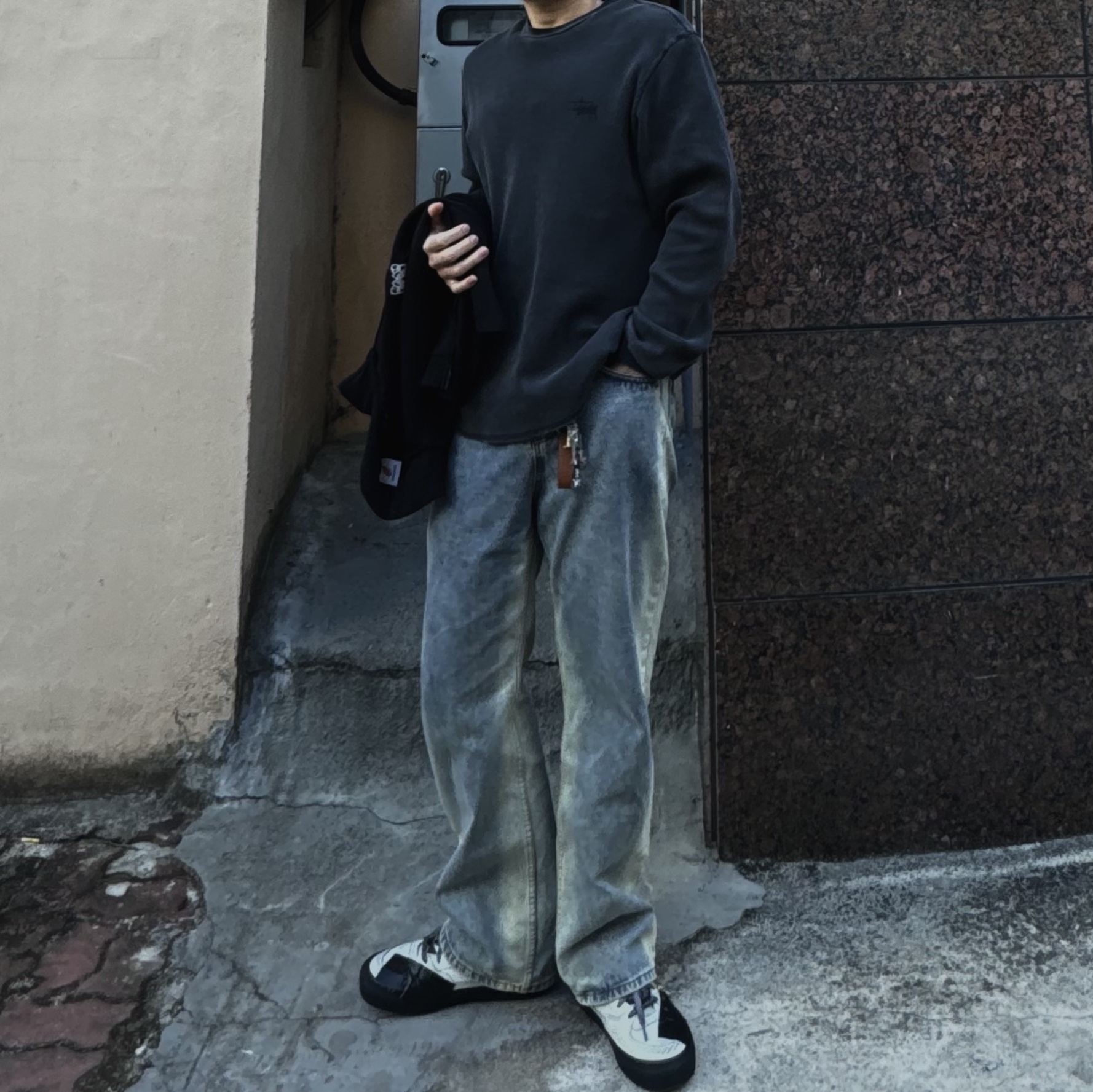 Vans Vault Half Cab EF VLT LX Lux Duct Marshmallow, Stussy Basic Stock Thermal LS T-Shirt Washed Black 착용 스타일 - 2