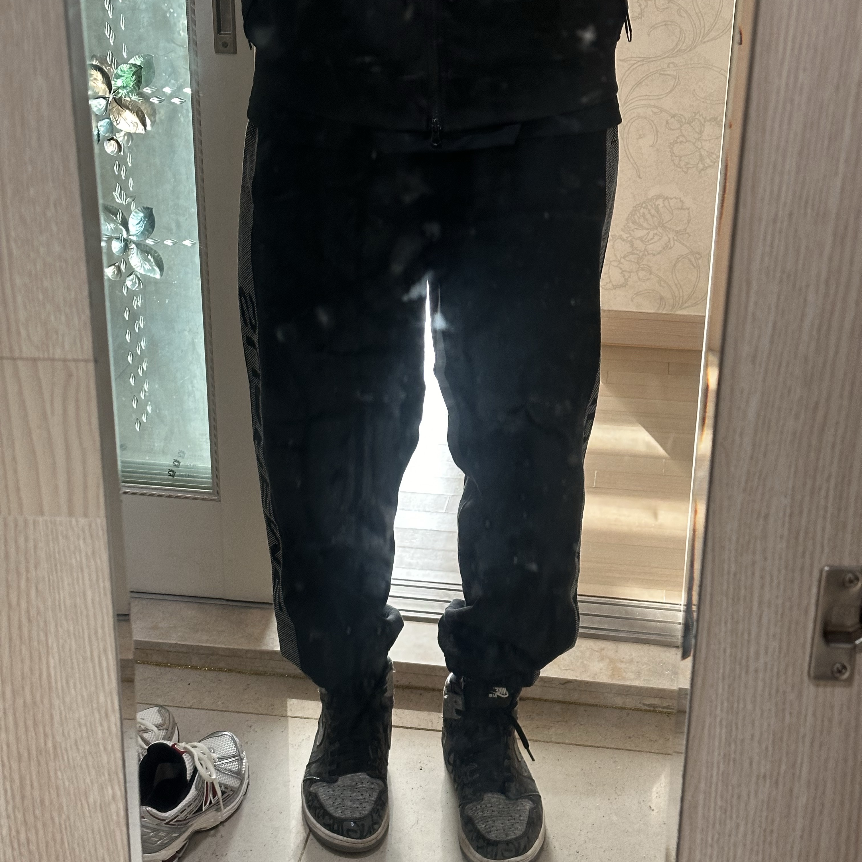 Supreme Jacquard Stripe Sweatpant Black - 24SS 착용 스타일 - 2