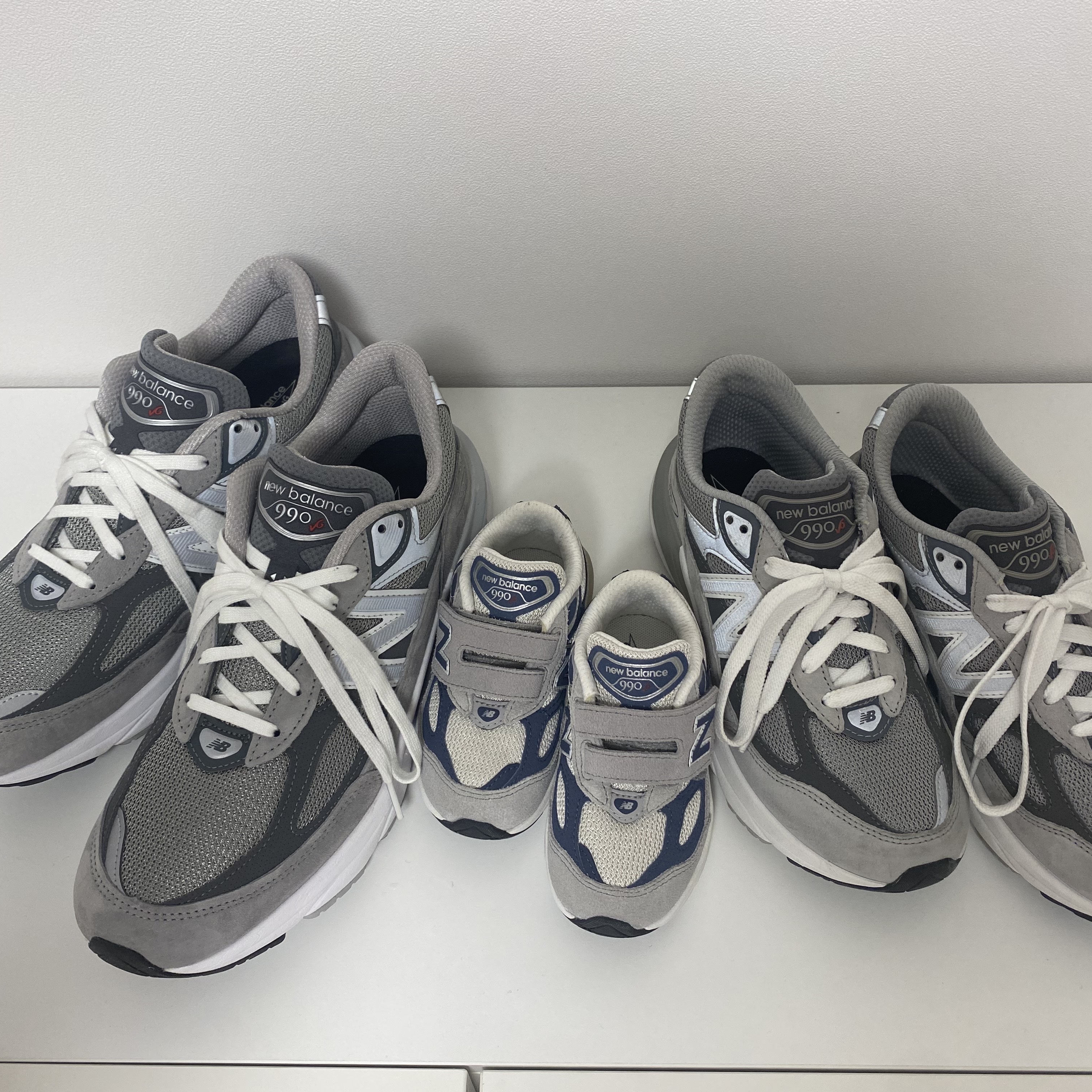 New Balance 990v6 Made in USA Grey - 2A Extra Narrow, (PS) New Balance FuelCell 990v6 Grey matter black 착용 스타일 - 1