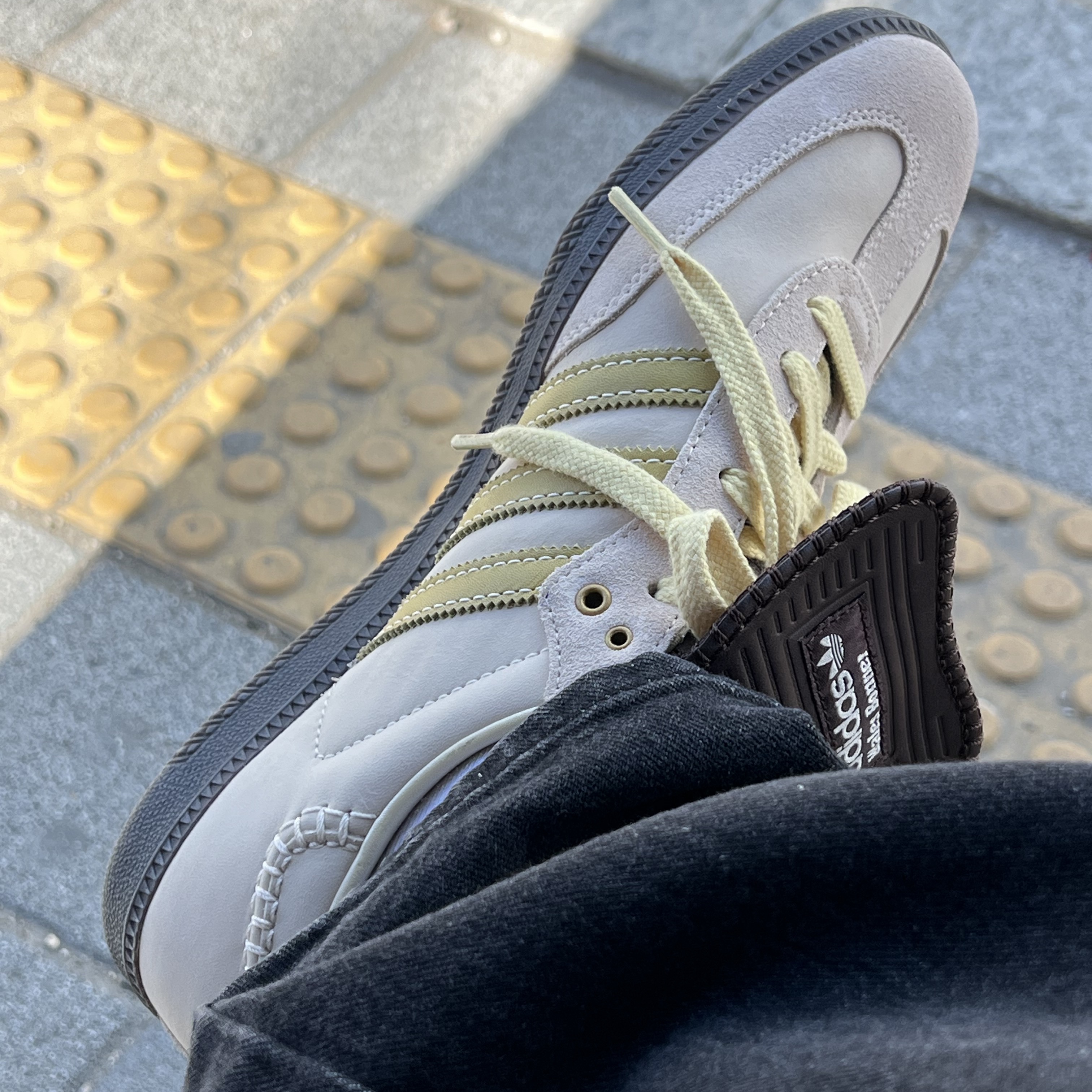 Adidas x Wales Bonner Samba Brown Ecru Tint 착용 스타일