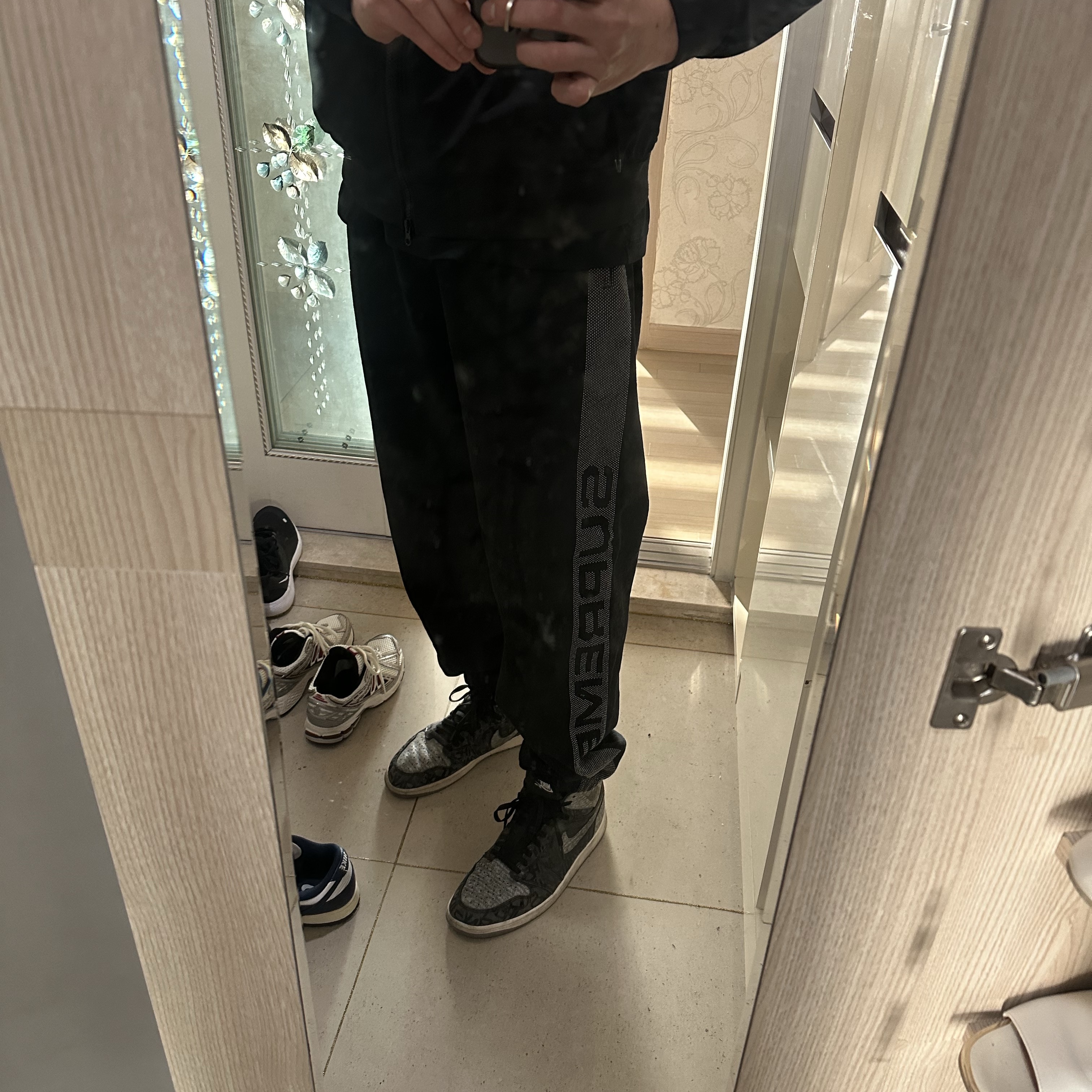 Supreme Jacquard Stripe Sweatpant Black - 24SS 착용 스타일 - 3