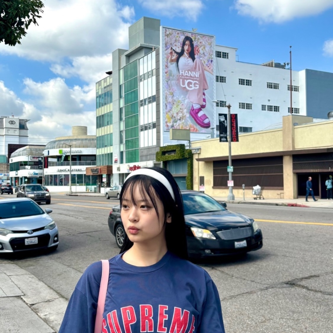 Supreme Cracked Arc S/S Top Navy - 24SS 착용 스타일 - 3
