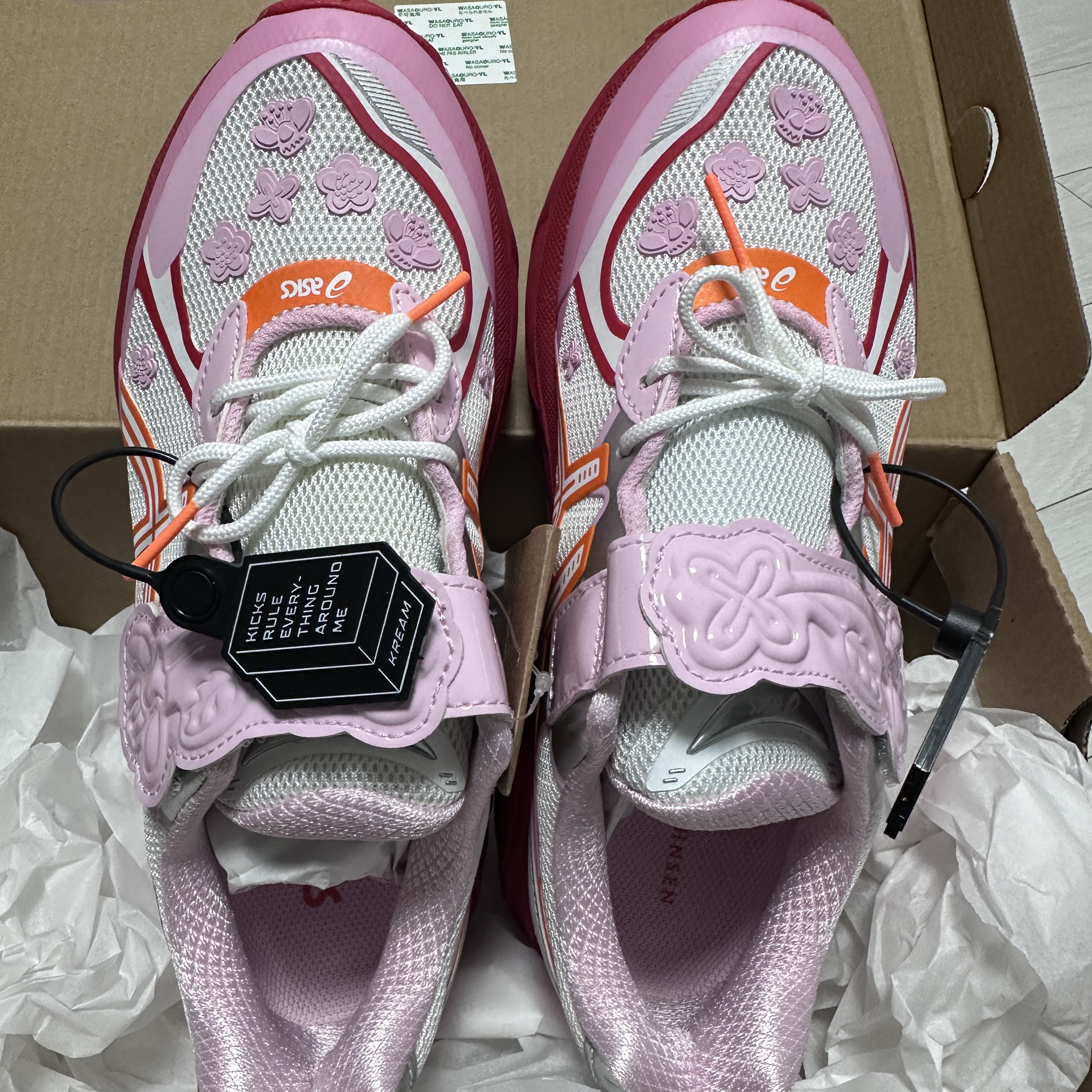 Asics x Cecilie Bahnsen GT-2160 White Habanero 착용 스타일 - 1