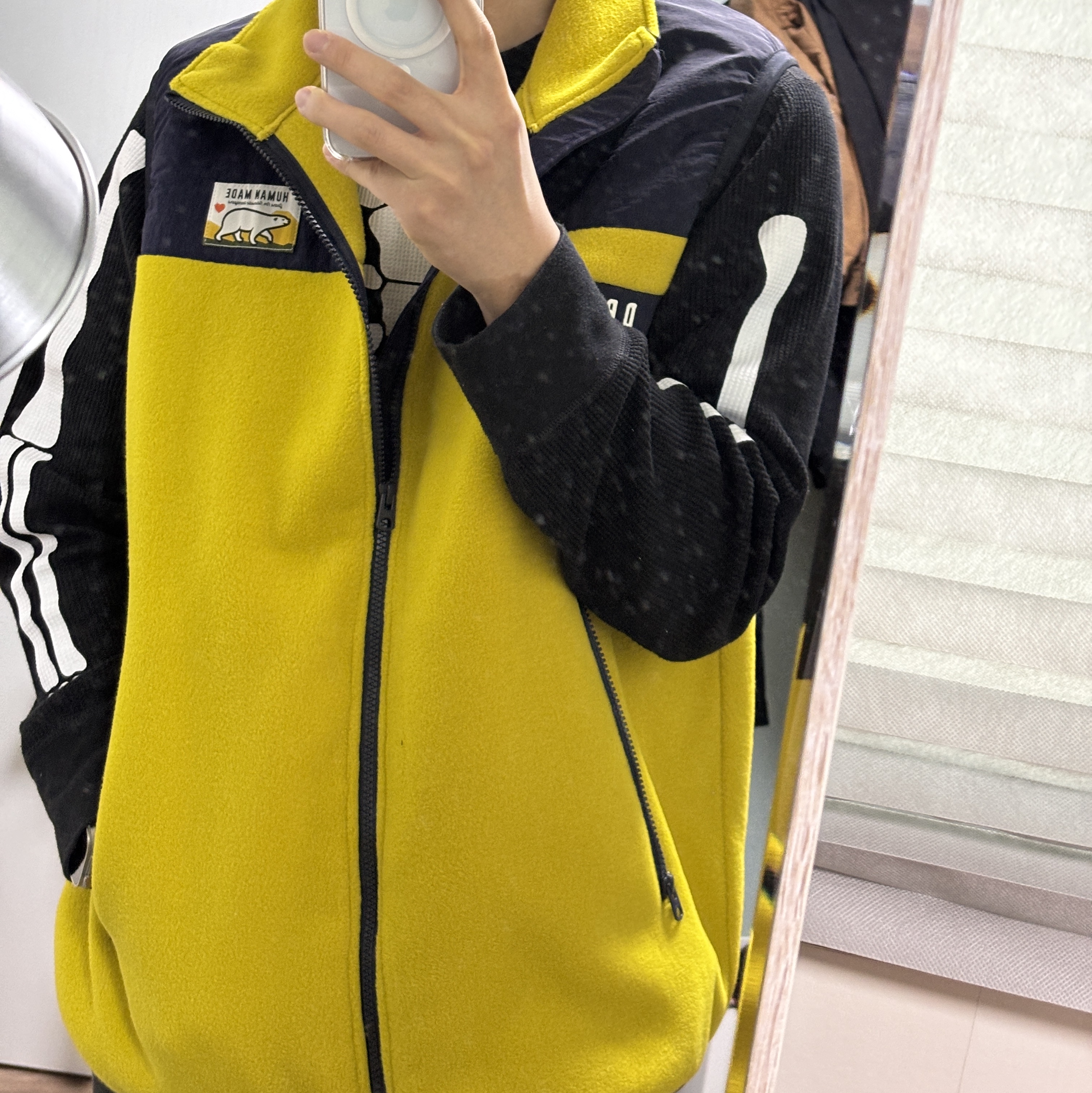 Human Made Fleece Vest Yellow, Supreme Hanes Bones Thermal Crew Black (1 Pack) 착용 스타일 - 2