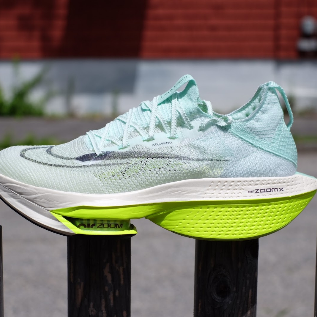 Nike Air Zoom Alphafly Next% 2 Mint Foam 착용 스타일 - 2
