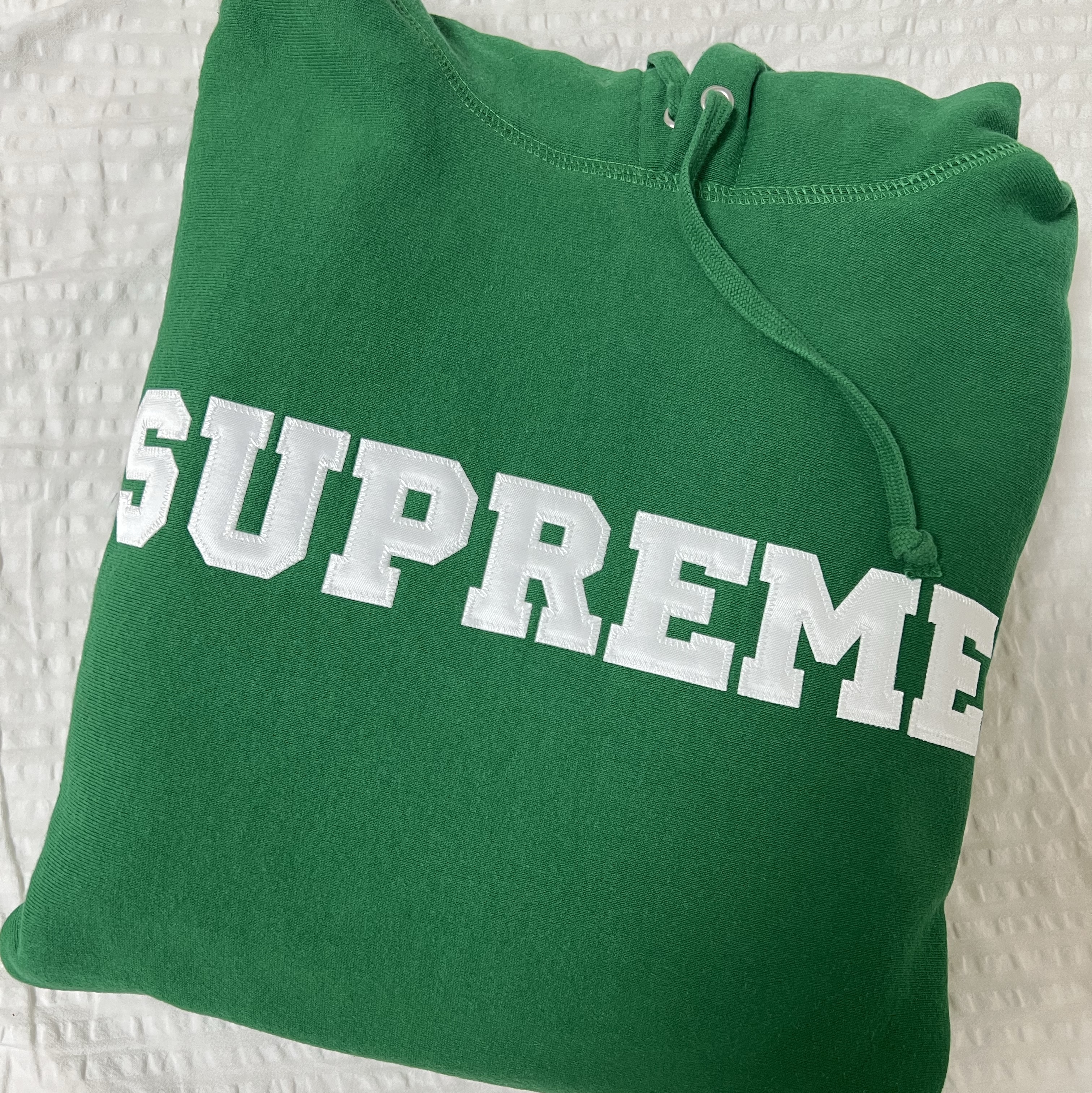 Supreme Collegiate Hooded Sweatshirt Dark Green - 24SS 착용 스타일 - 1