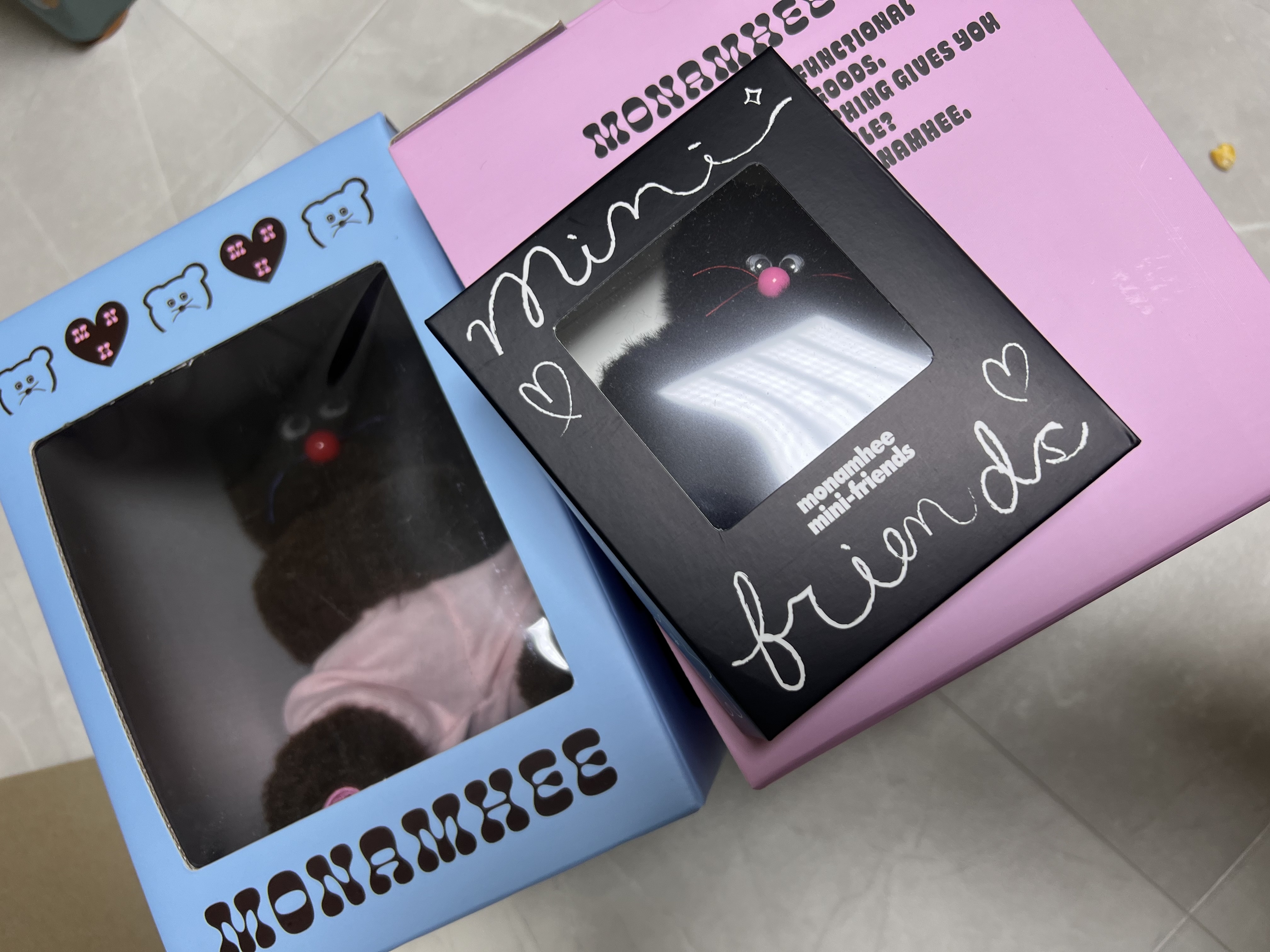 Monamhee Pretty Big Bred Brown, Monamhee Pretty Big Beulpingi Black 착용 스타일 - 3