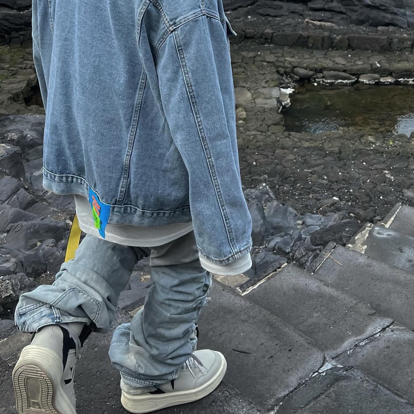 Off-White Carryover Industrial Belt Yellow, Converse x Drkshdw Turbowpn Pelican 착용 스타일 - 2