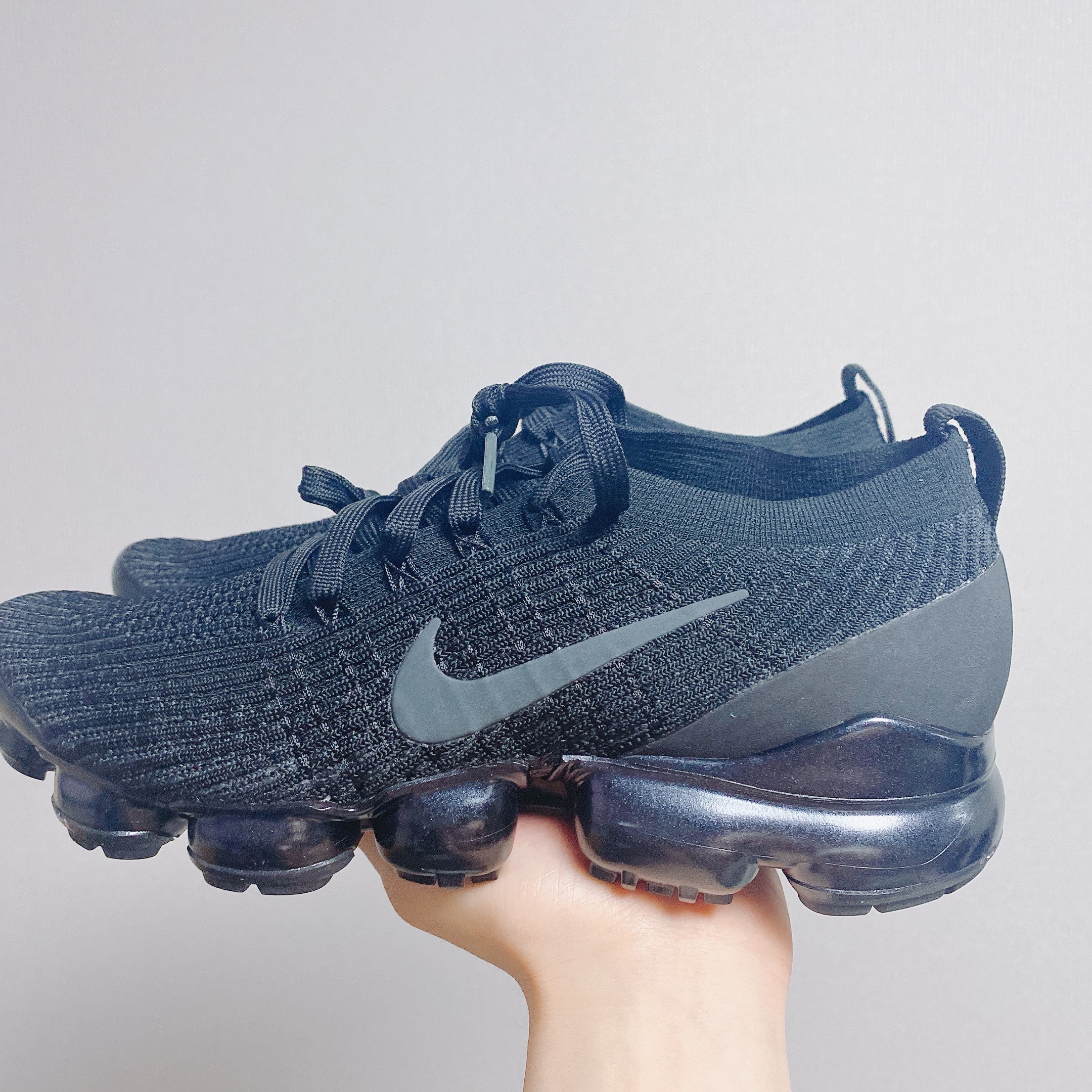 Nike Air VaporMax Flyknit 3.0 Triple Black 착용 스타일