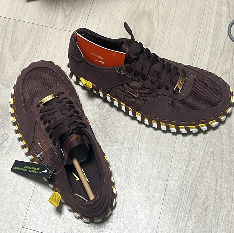 Nike x Jacquemus J Force 1 Low LX SP Earth 착용 스타일