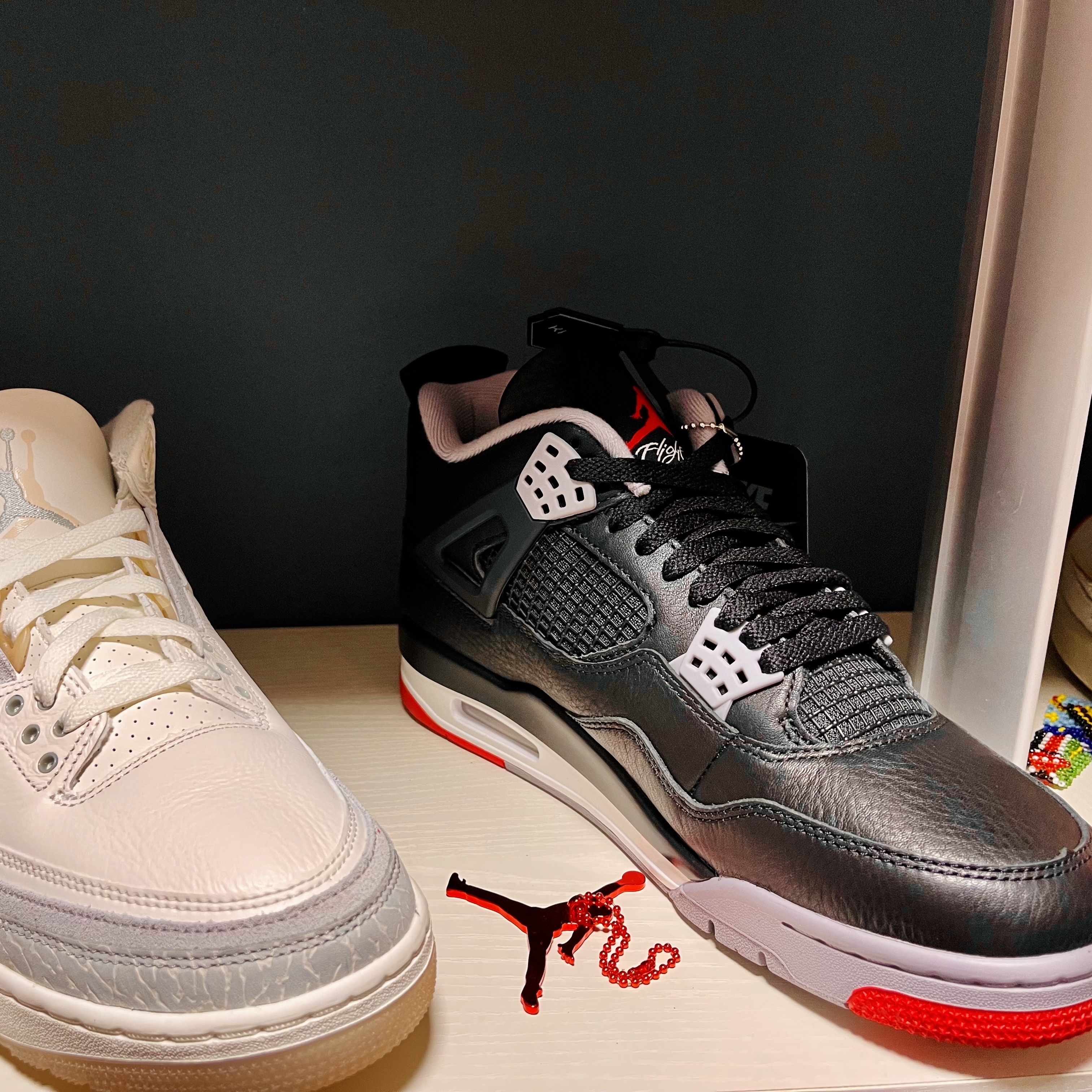 Jordan 4 Retro Bred Reimagined, Jordan 3 Retro Craft Ivory 착용 스타일 - 4