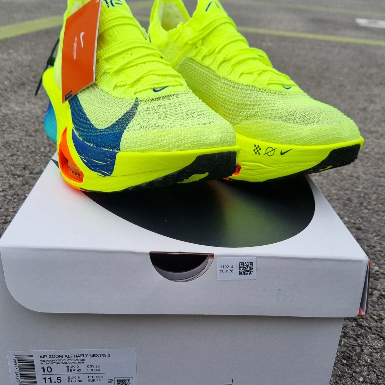 Nike Air Zoom Alphafly Next% 3 Volt 착용 스타일 - 2