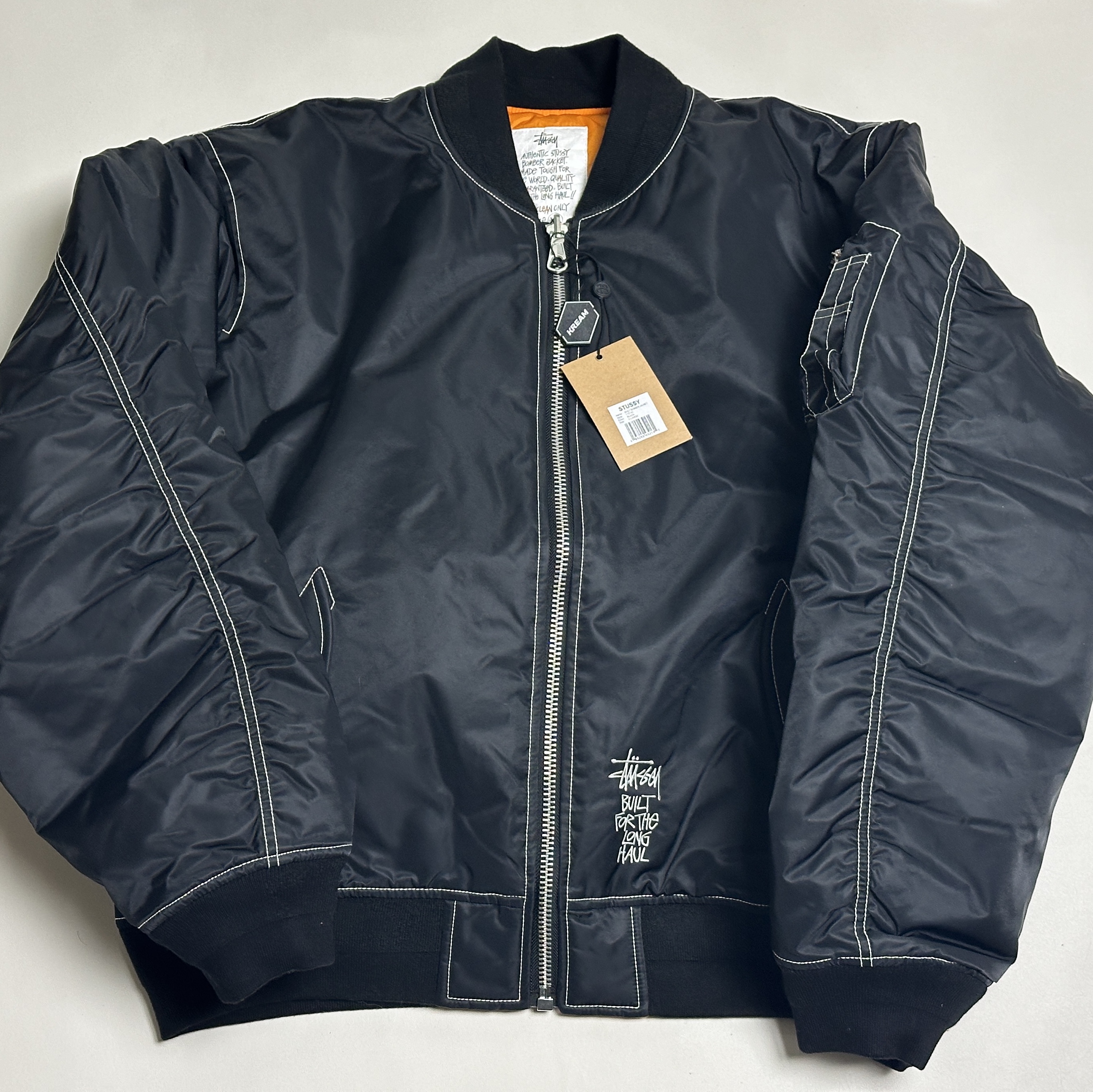 Stussy Built Reversible Bomber Jacket Black 착용 스타일