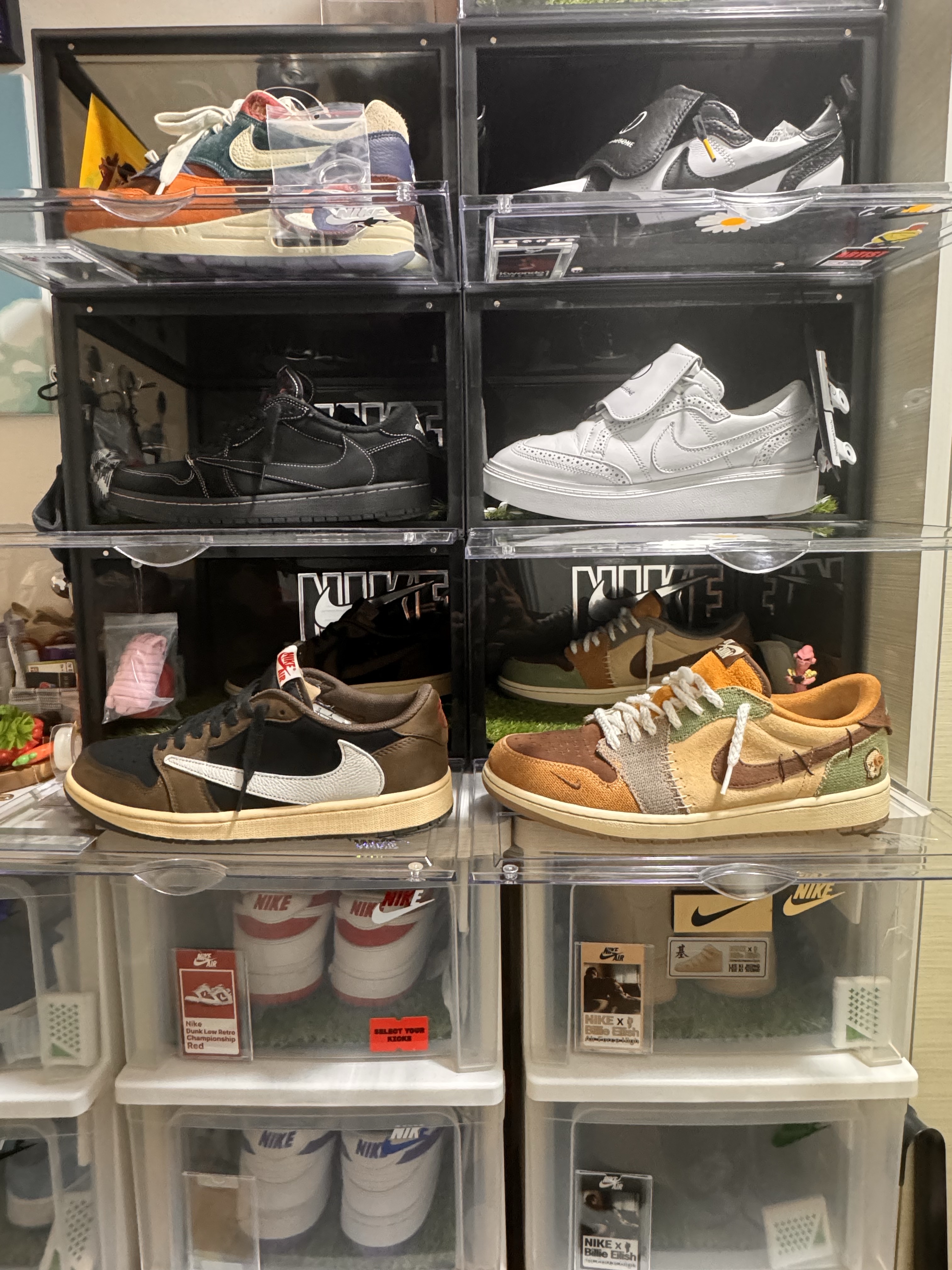 Jordan 1 x Travis Scott Retro Low OG SP Black Phantom, Jordan 1 x Travis Scott Retro Low OG SP Mocha ์ฐฉ์ฉ ์คํ์ผ - 1