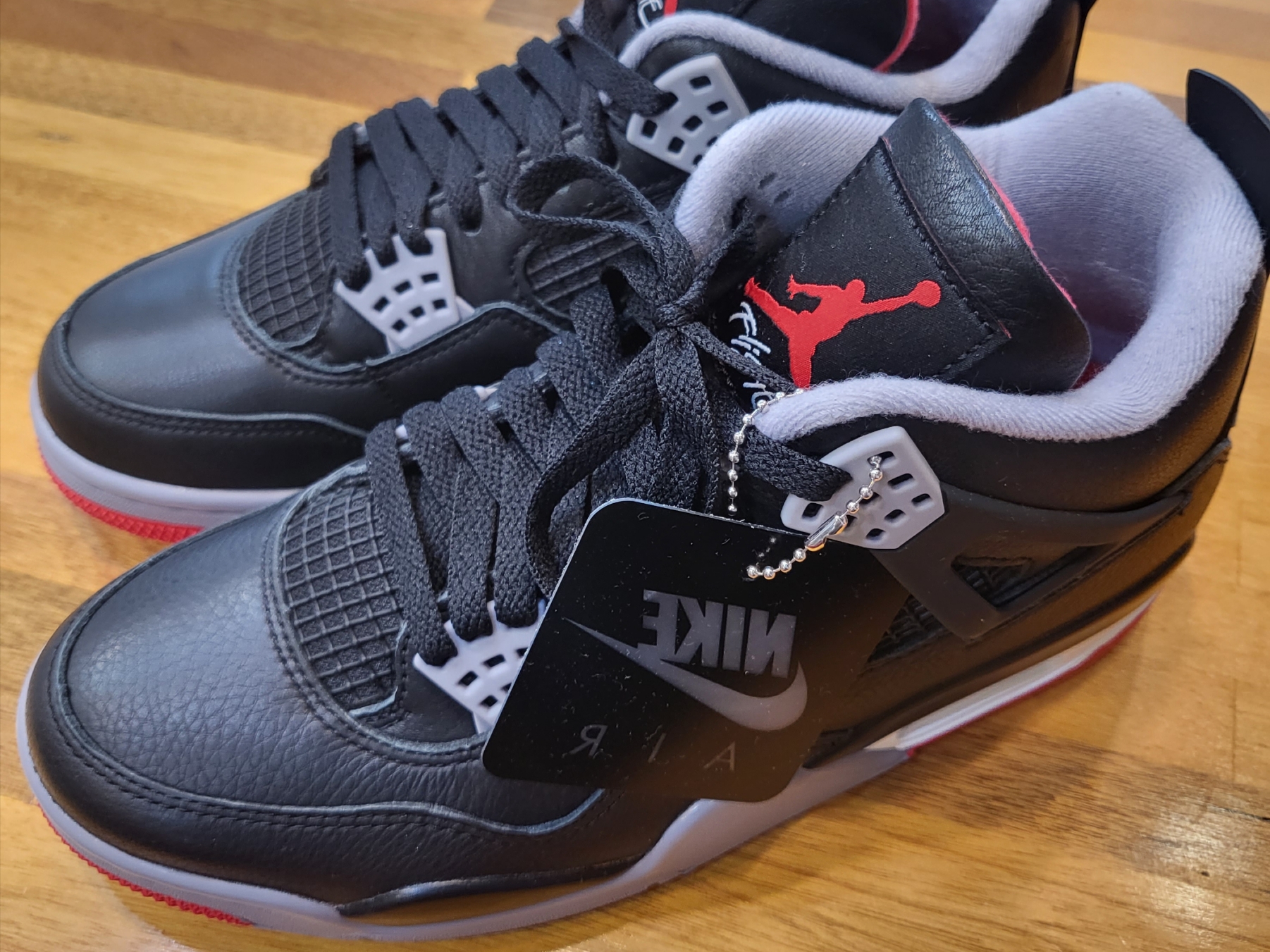 Jordan 4 Retro Bred Reimagined 착용 스타일