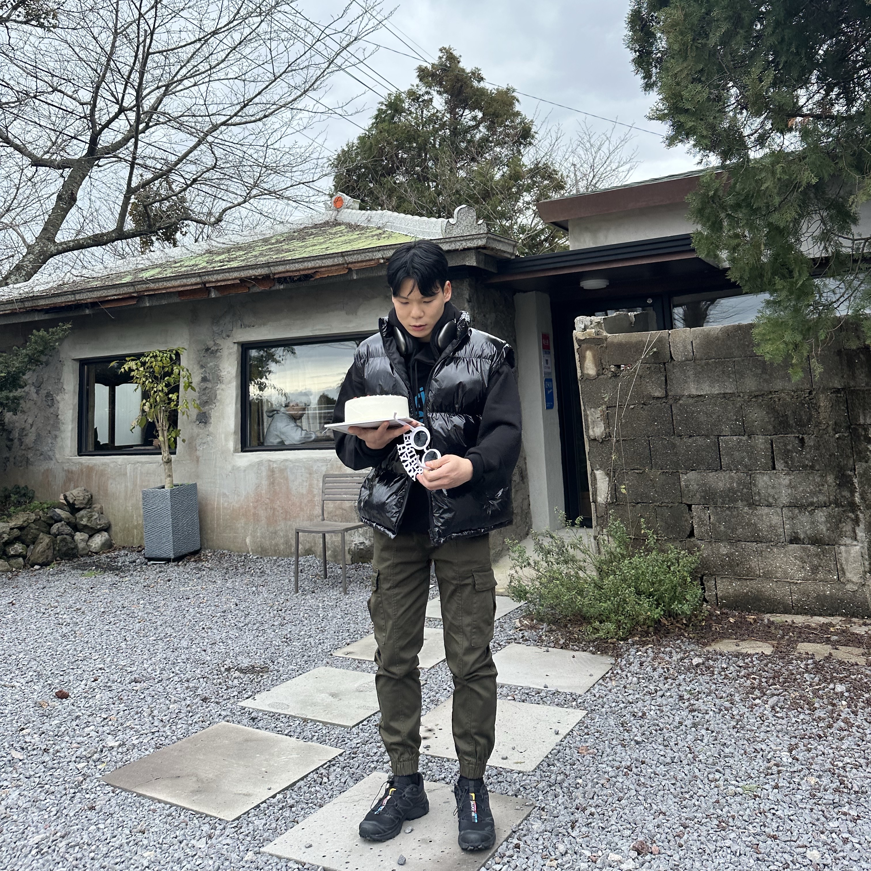 Salomon XT-6 ADV Black 착용 스타일