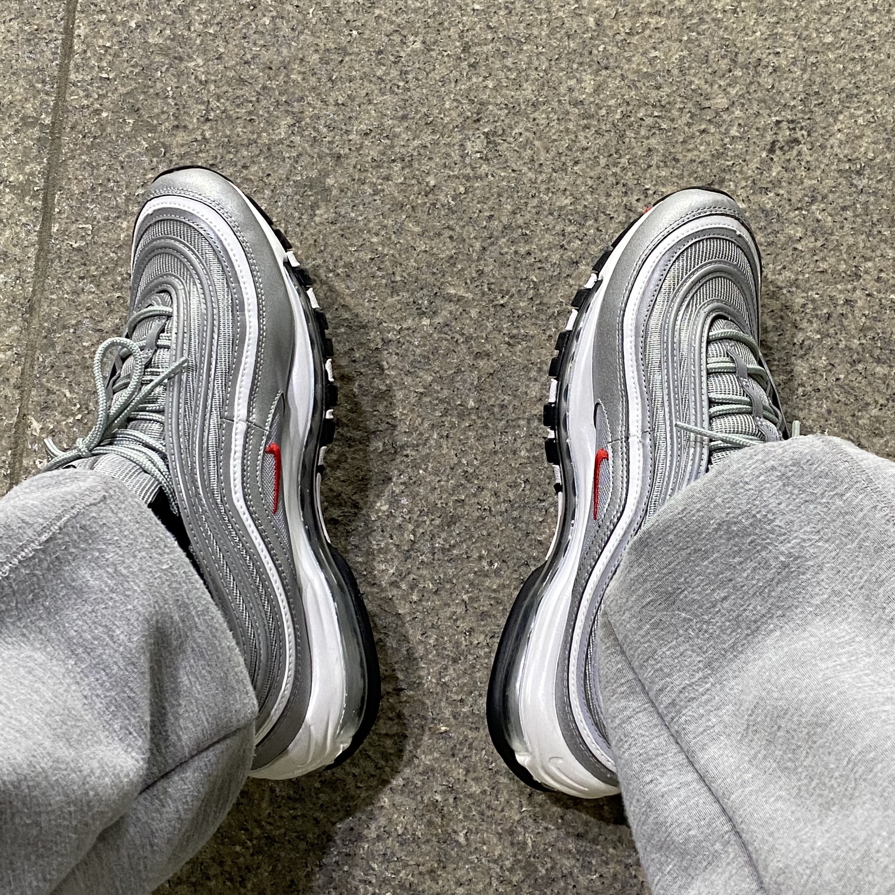 Nike Air Max 97 OG Silver Bullet 2022 착용 스타일