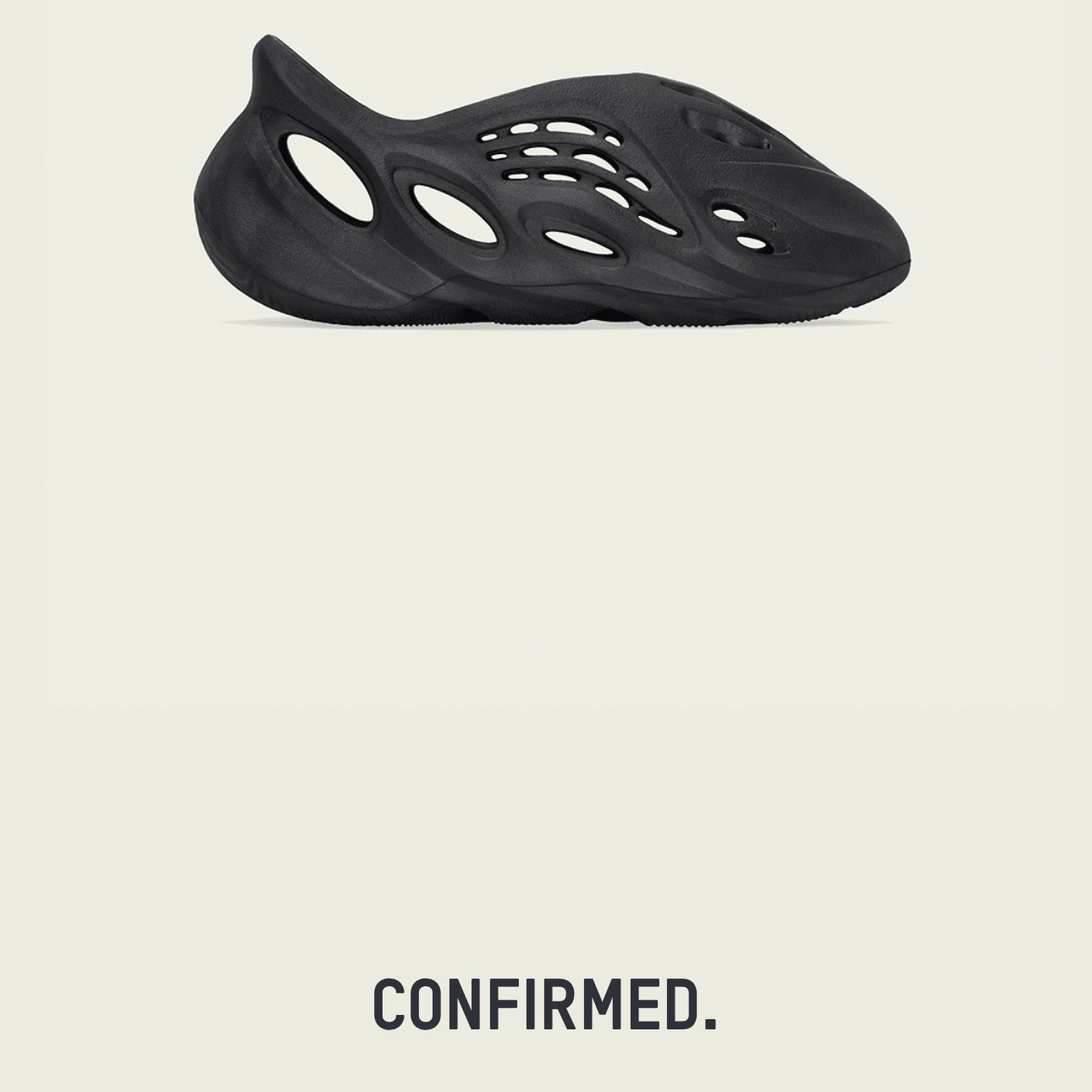 Adidas Yeezy Foam RNNR Onyx 착용 스타일