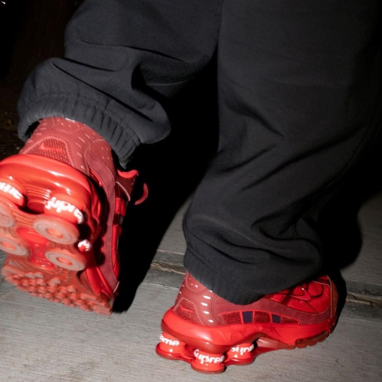 Nike x Supreme Shox Ride 2 SP Red 착용 스타일