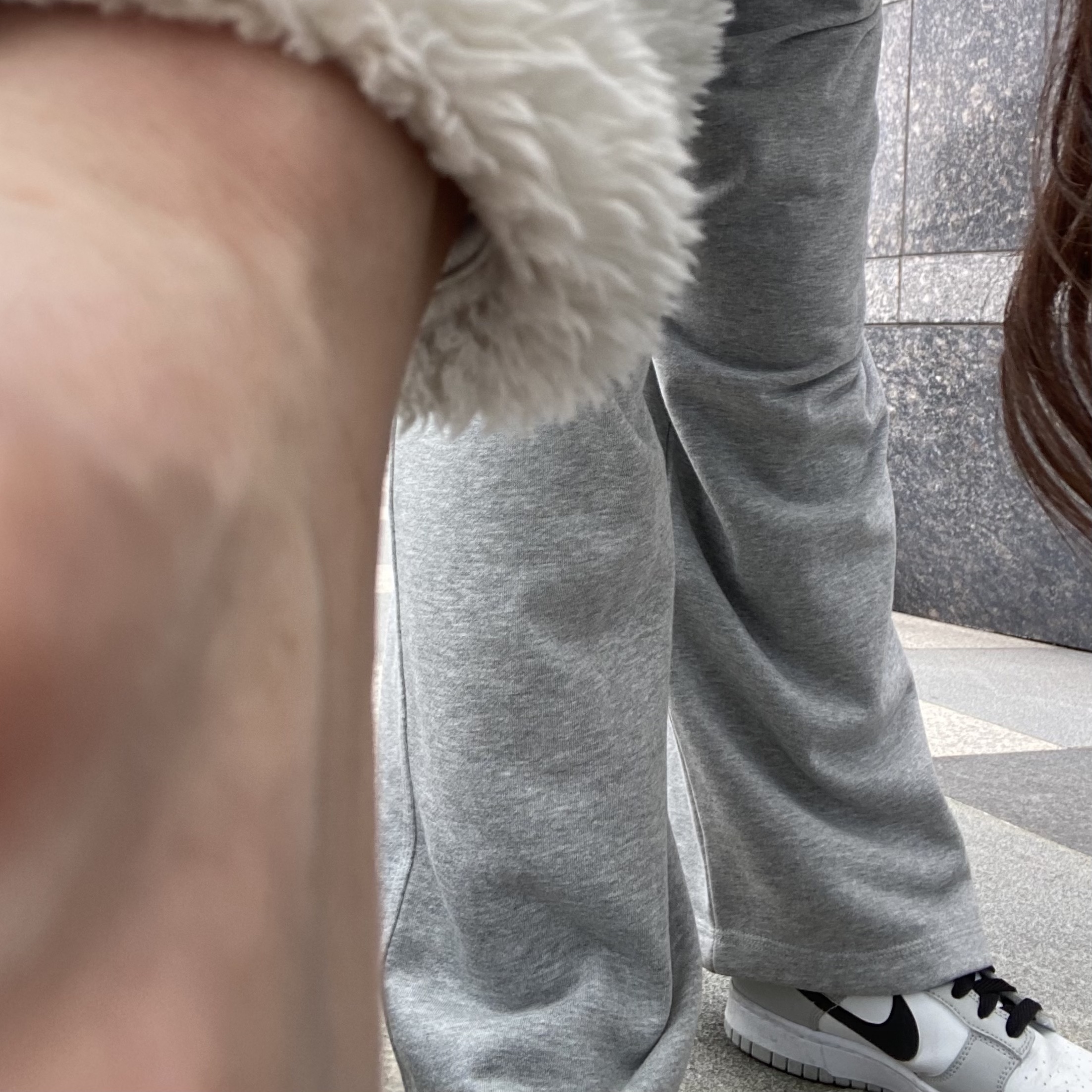 Nike Dunk Low Retro SE Jackpot Grey Fog 착용 스타일 - 2