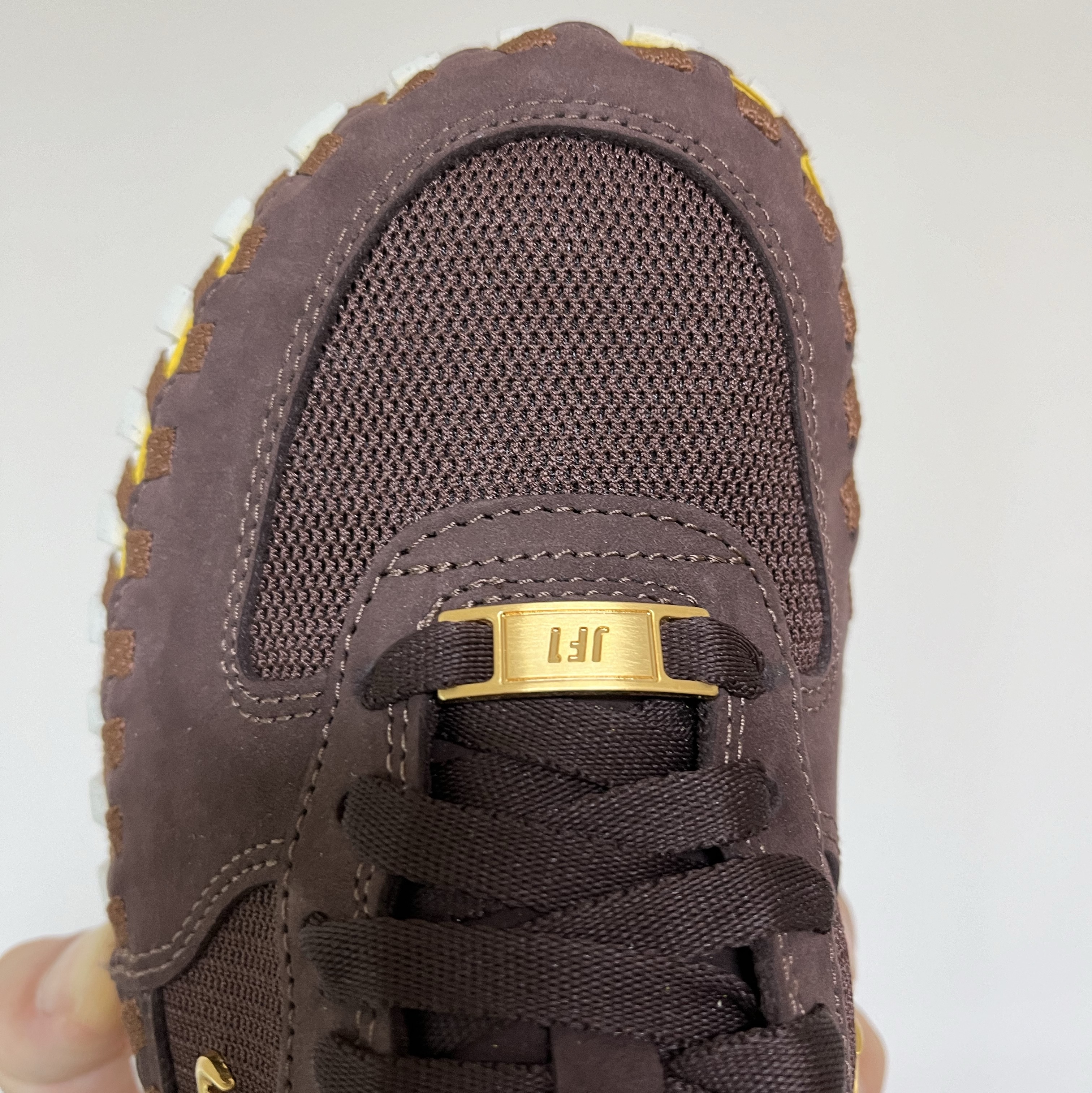 Nike x Jacquemus J Force 1 Low LX SP Earth 착용 스타일 - 4