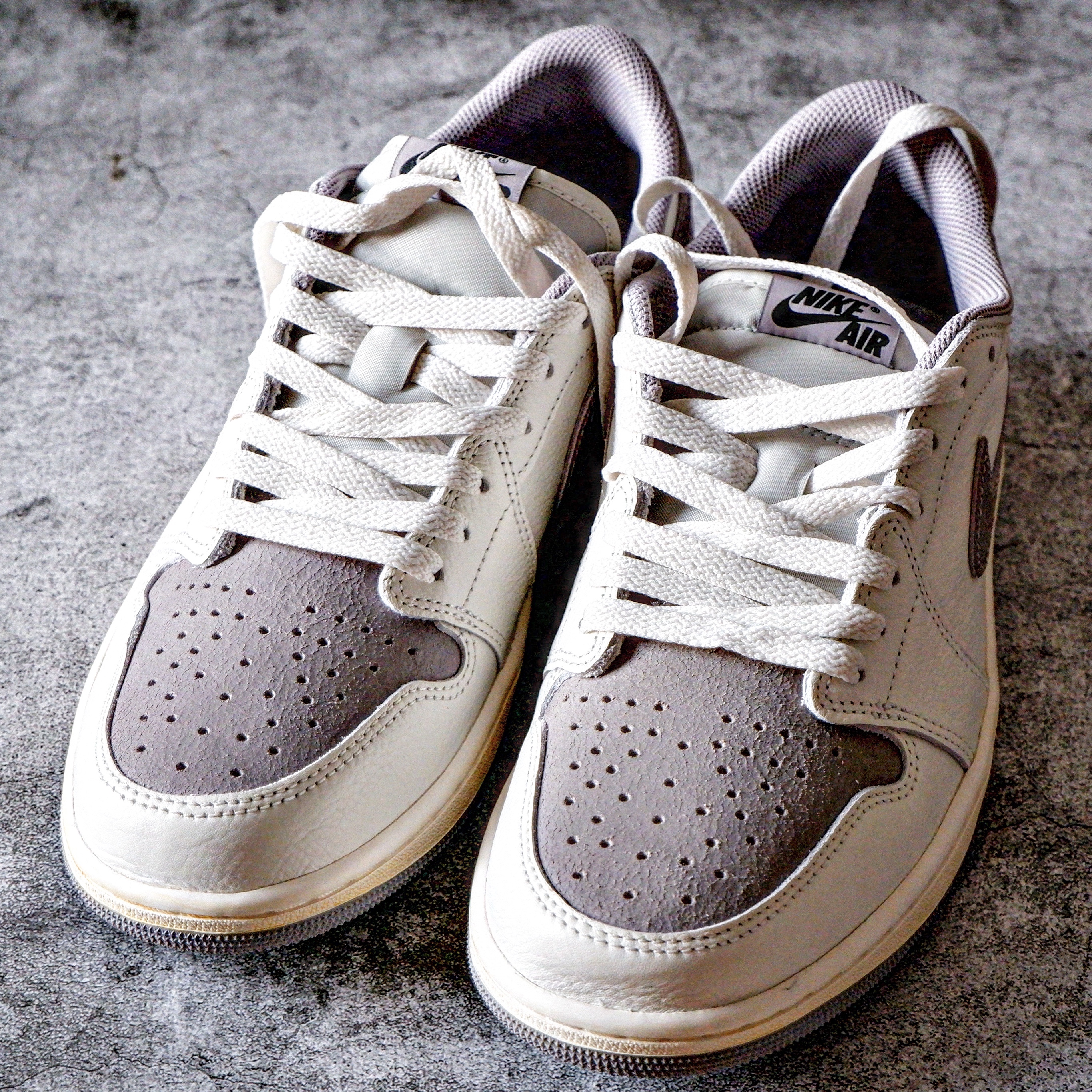 Jordan 1 Retro Low OG Atmosphere Grey 착용 스타일