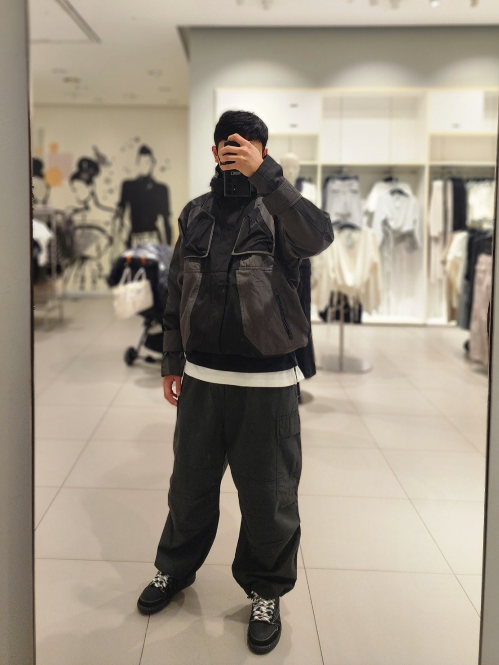 Undermycar Oak Double Chest Flap Shell Parka Vetiver - 22FW, Nike x Travis Scott NRG BH Long Sleeve T-Shirt Black - Asia 착용 스타일 - 3